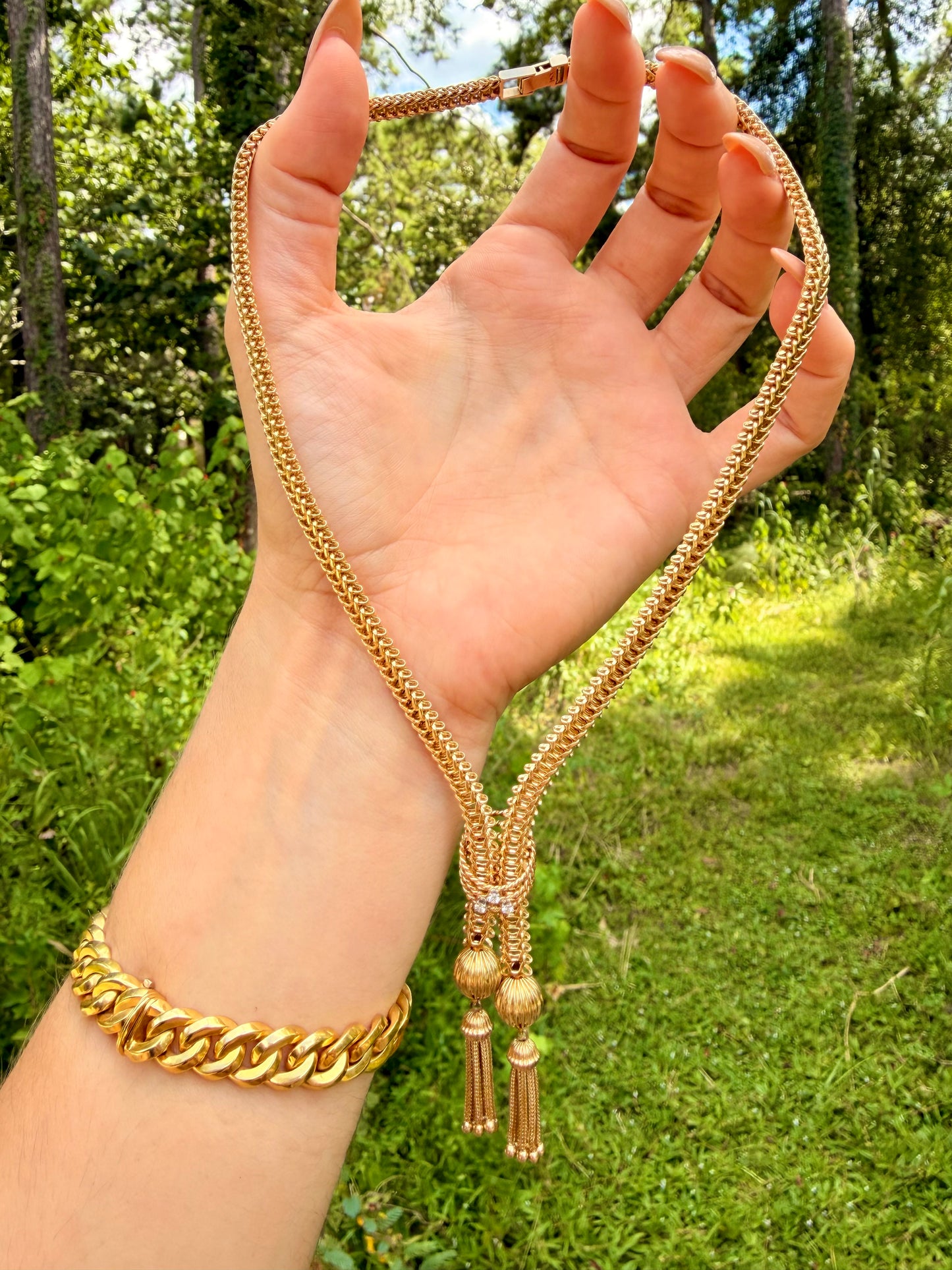 Vintage circa 1950s yellow 14K gold and diamond lariat tassel necklace