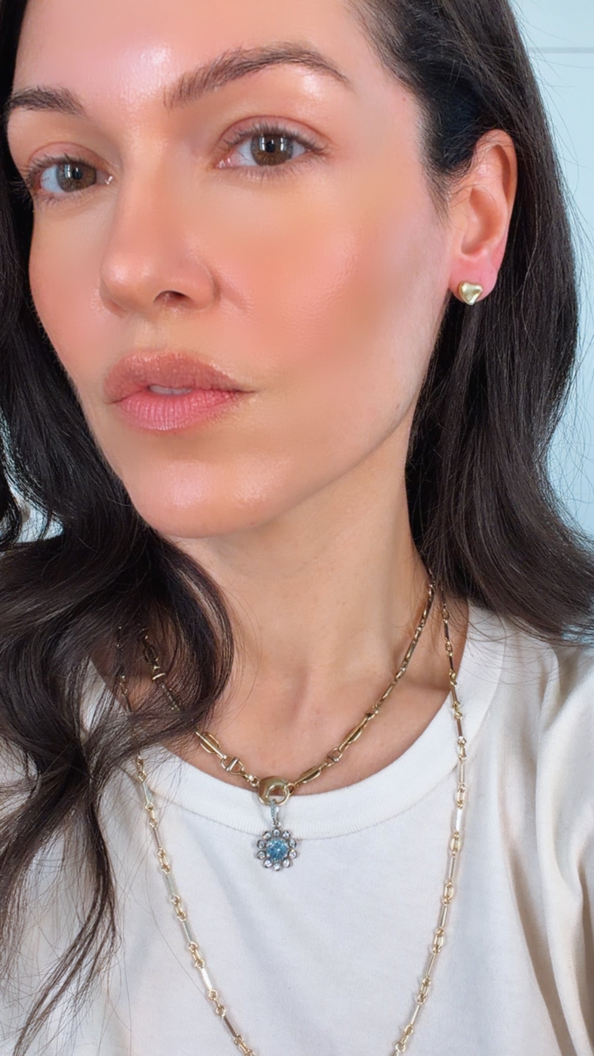 Vintage yellow 18K Tiffany and Co full heart stud earrings by Elsa Peretti 1980
