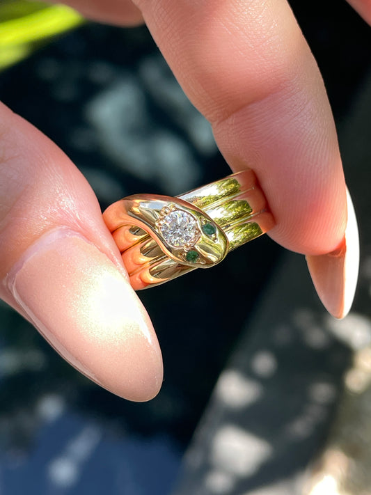 Vintage yellow 18K snake ring with approx .45 ctw diamond and emerald eyes, size 7.5