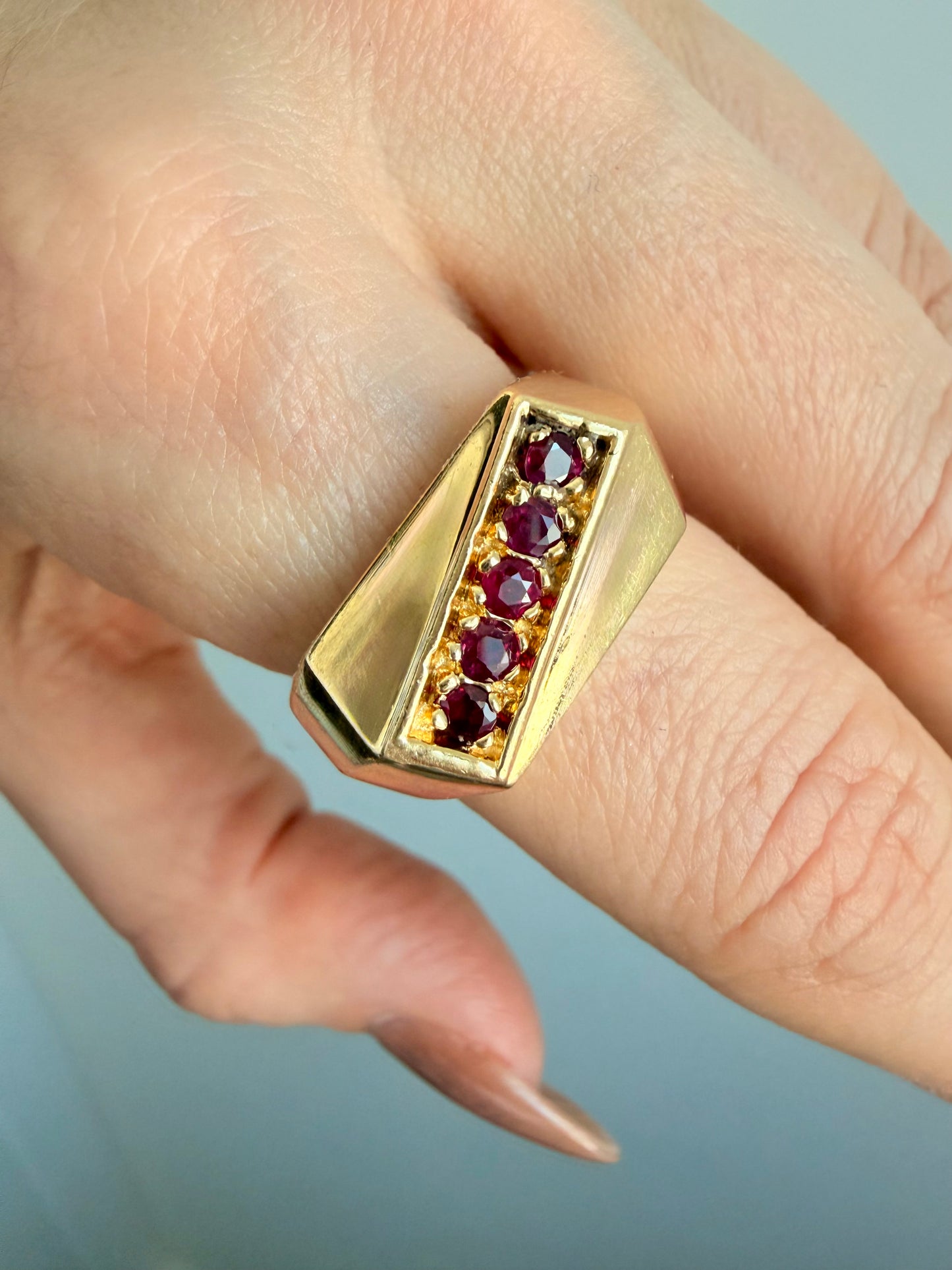 Vintage yellow 14K approx .28ctw ruby diagonal signet style ring, size 8.5