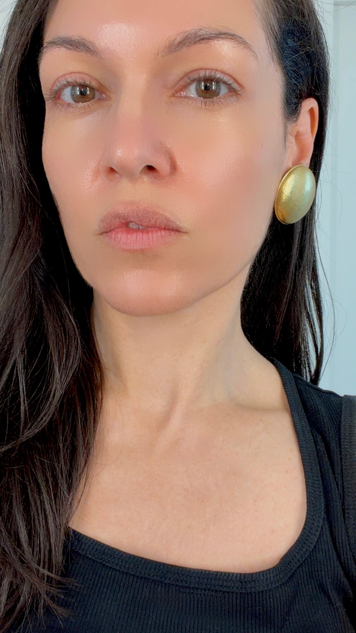 Vintage yellow 18K hammered disc statement earrings