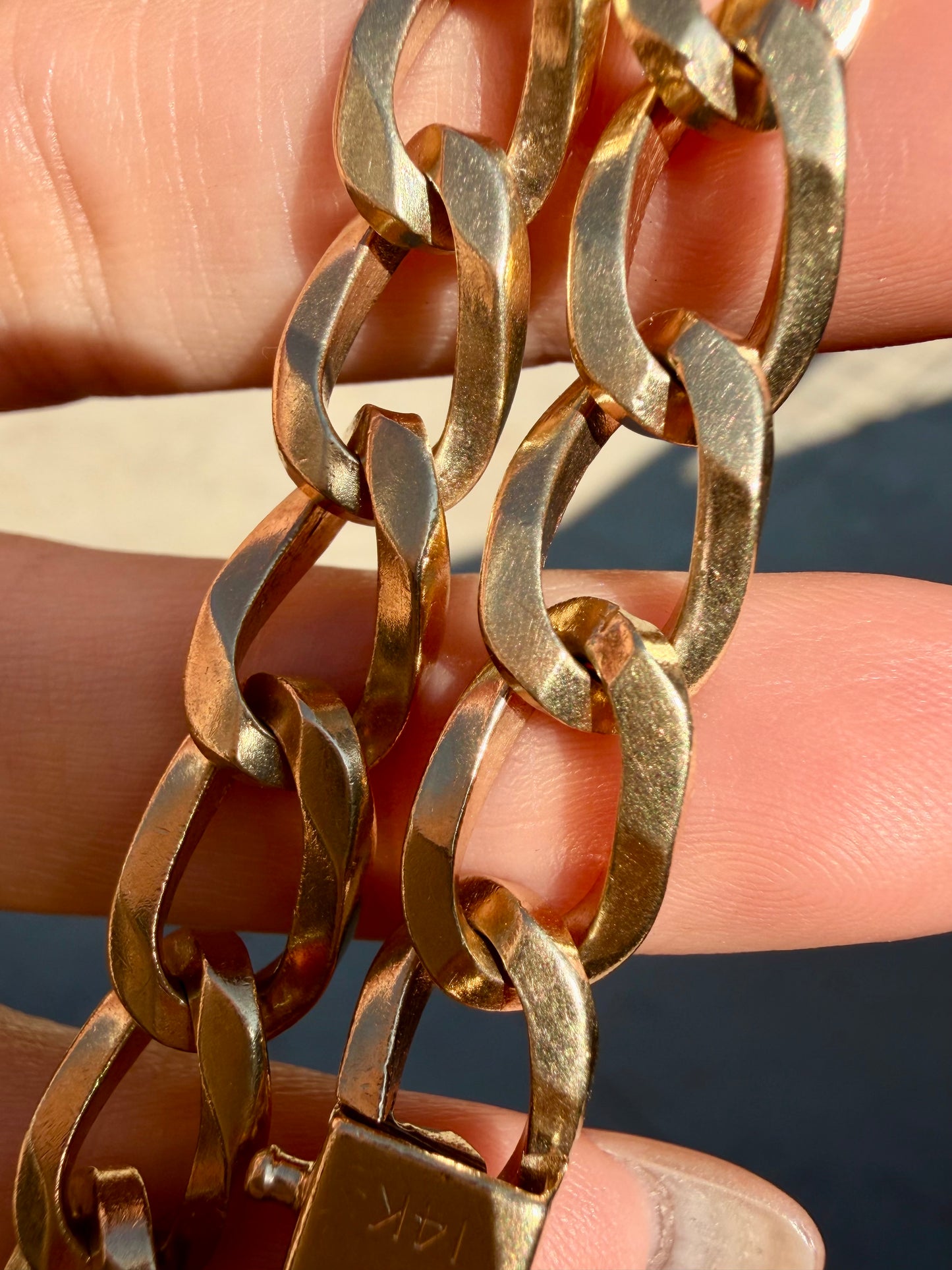 Vintage yellow 14K oval curb link bracelet, 8 inch sizable