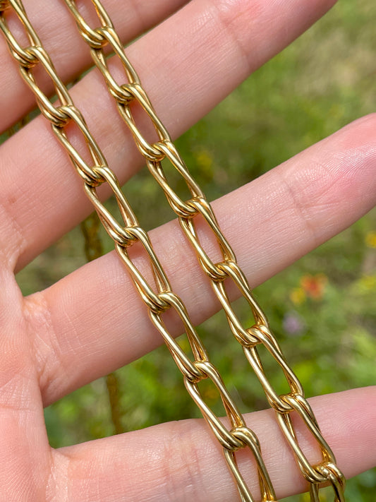 Vintage yellow 18K gold oval double link curb chain, 15 and 5/8 inch