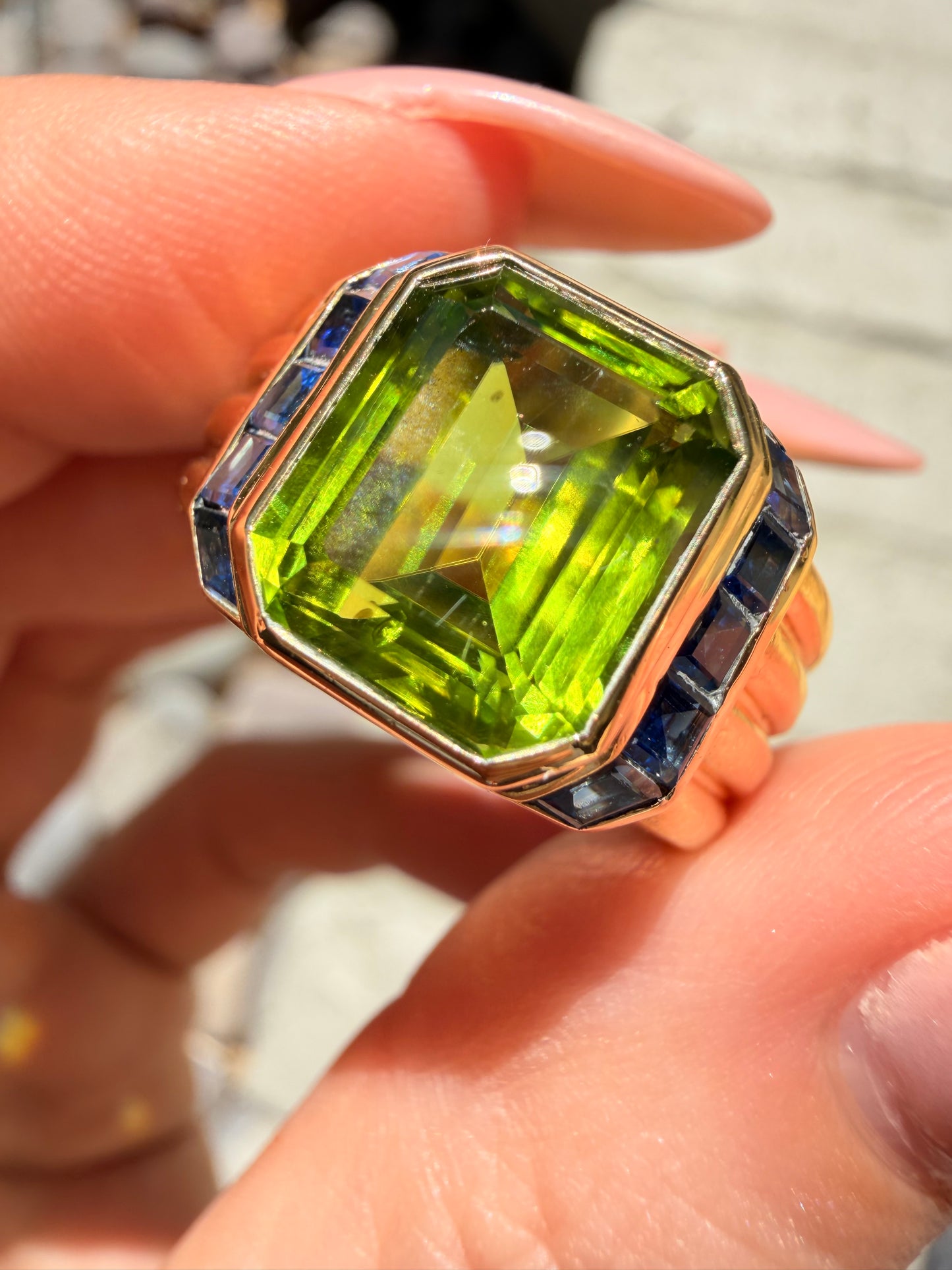 Vintage Bvlgari yellow 18K peridot and blue sapphire ring, size 6