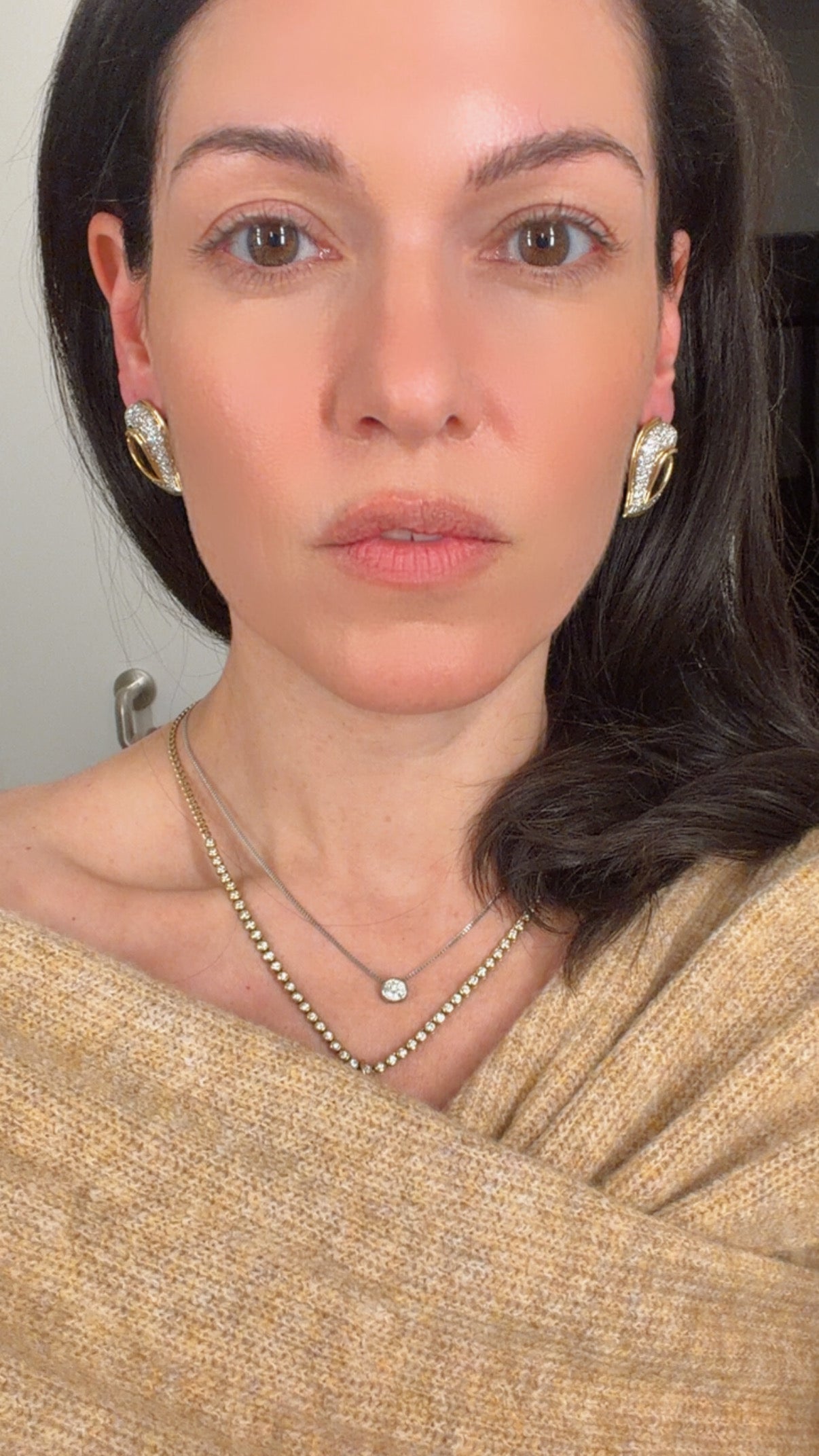 Vintage yellow and white 18K approx 2.4ctw diamond leaf-like heart omega back earrings