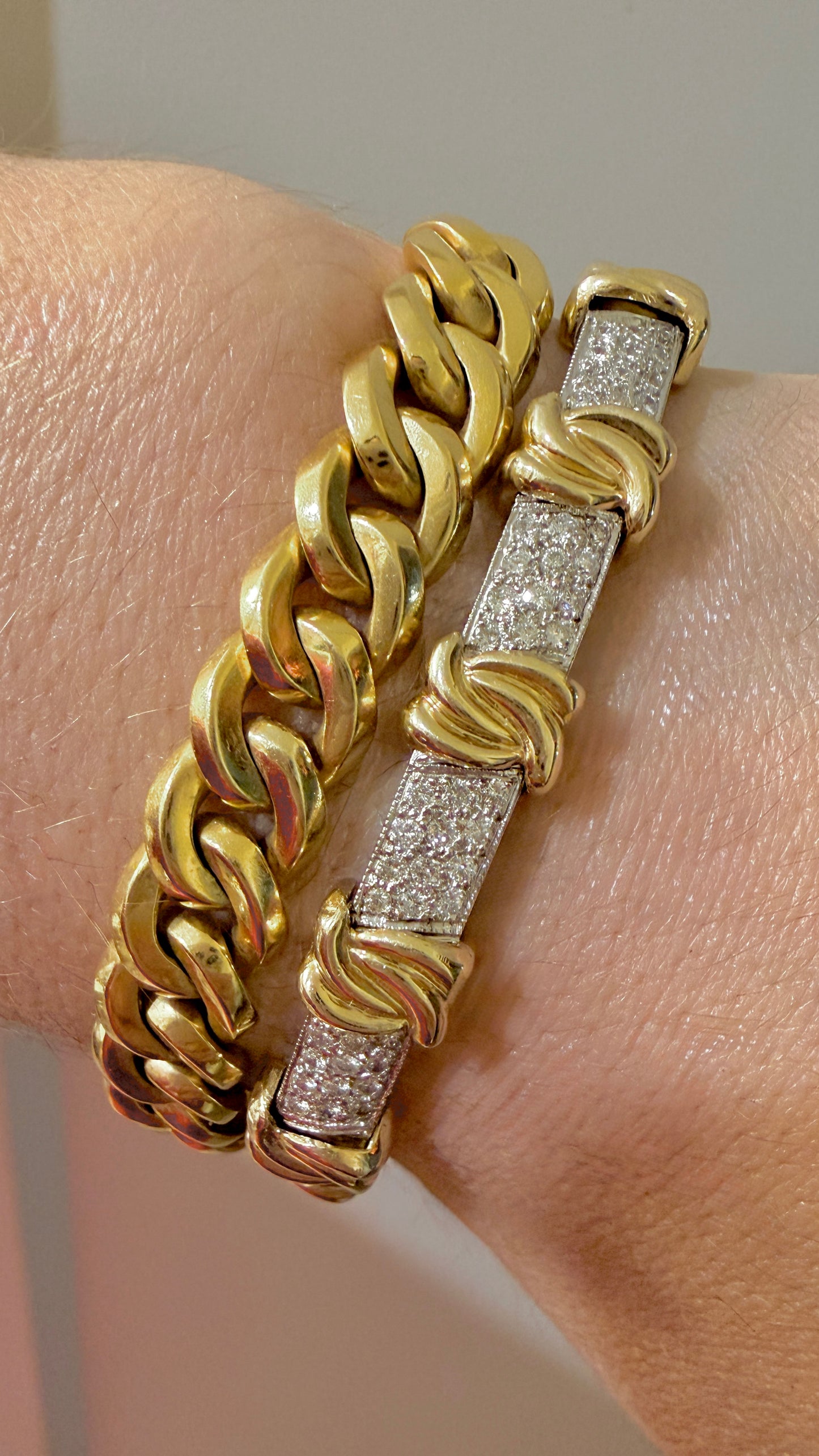 [PRIVATE] Vintage yellow 14K approx 2.9 ctw diamond bar and knot link bracelet, 7 inch