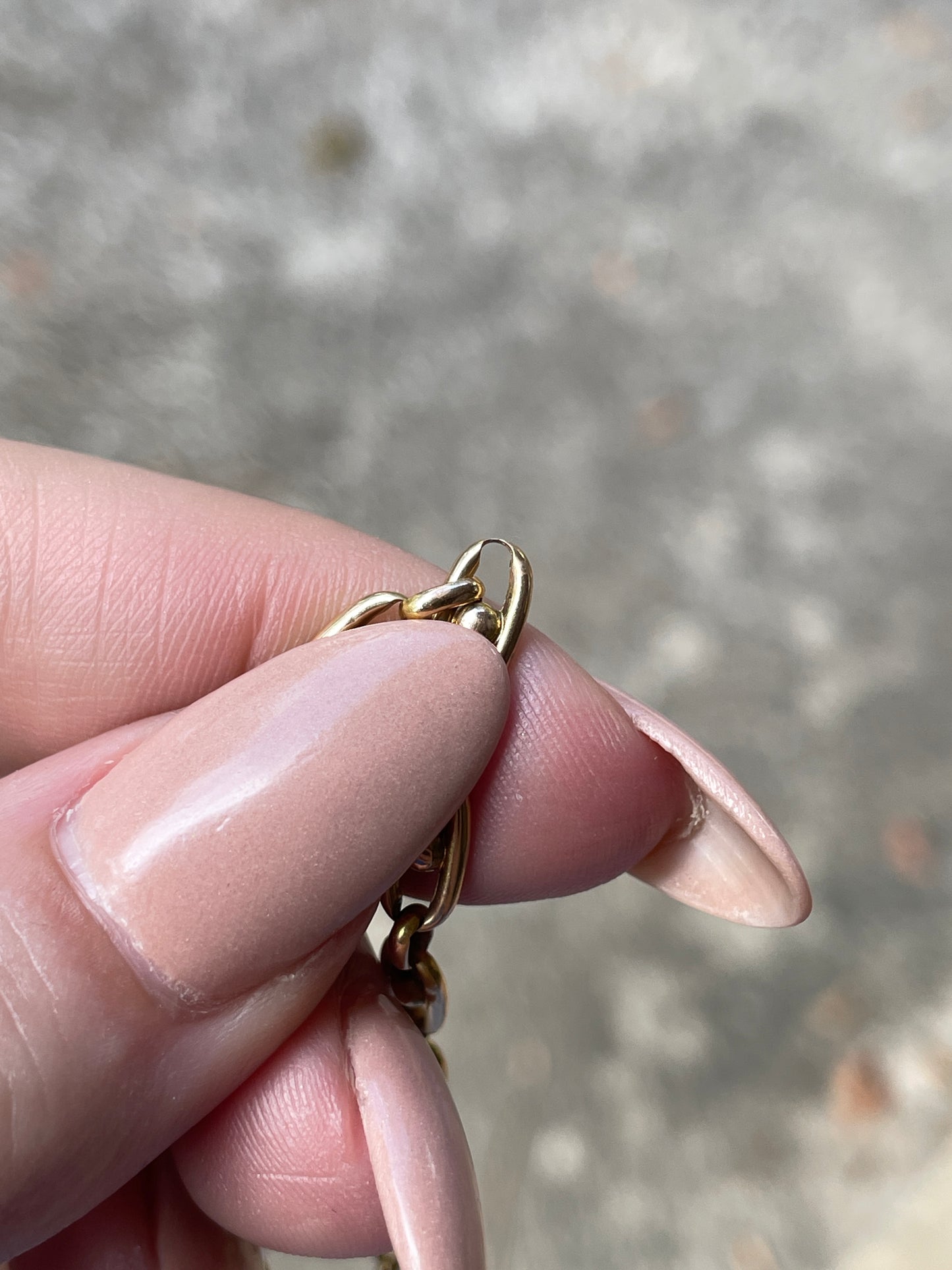 Vintage yellow 10K mariner link with ball detail, 28 inch