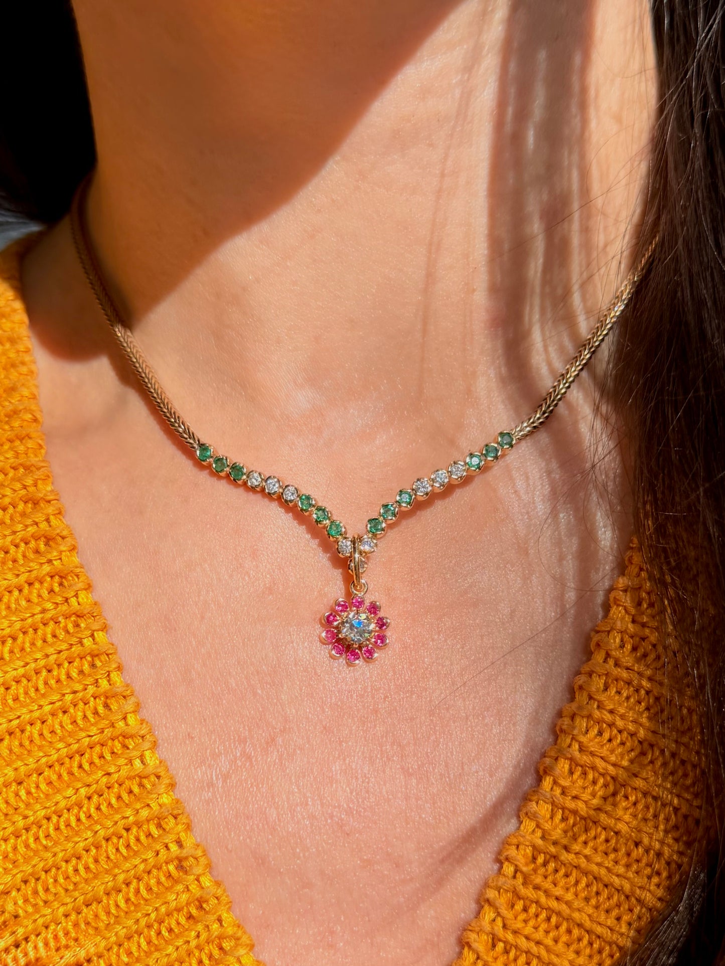 3GOG Natural Antique Diamond Garden Party Flower Pendant 18K - Release 4