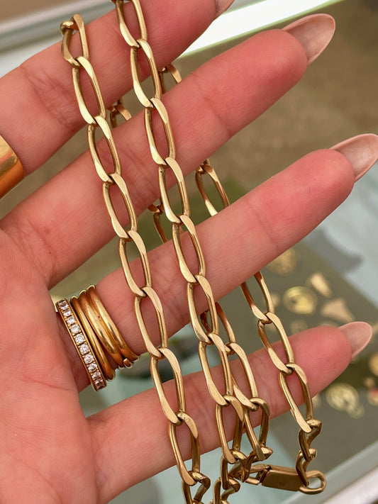 Vintage yellow 14K solid oval link chain