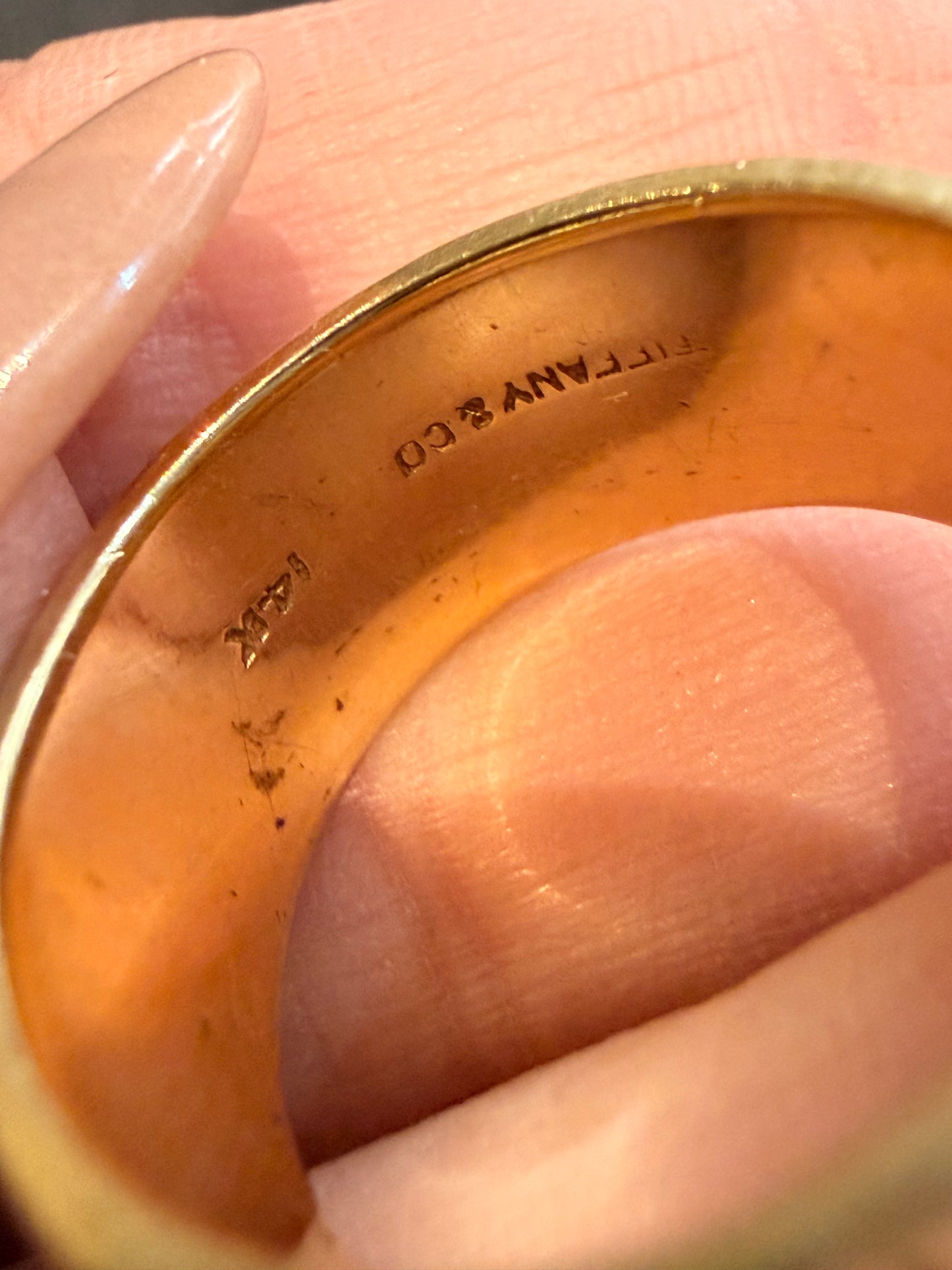 Vintage yellow 14K Tiffany midcentury bark finish cigar band, size 7.25-7.5