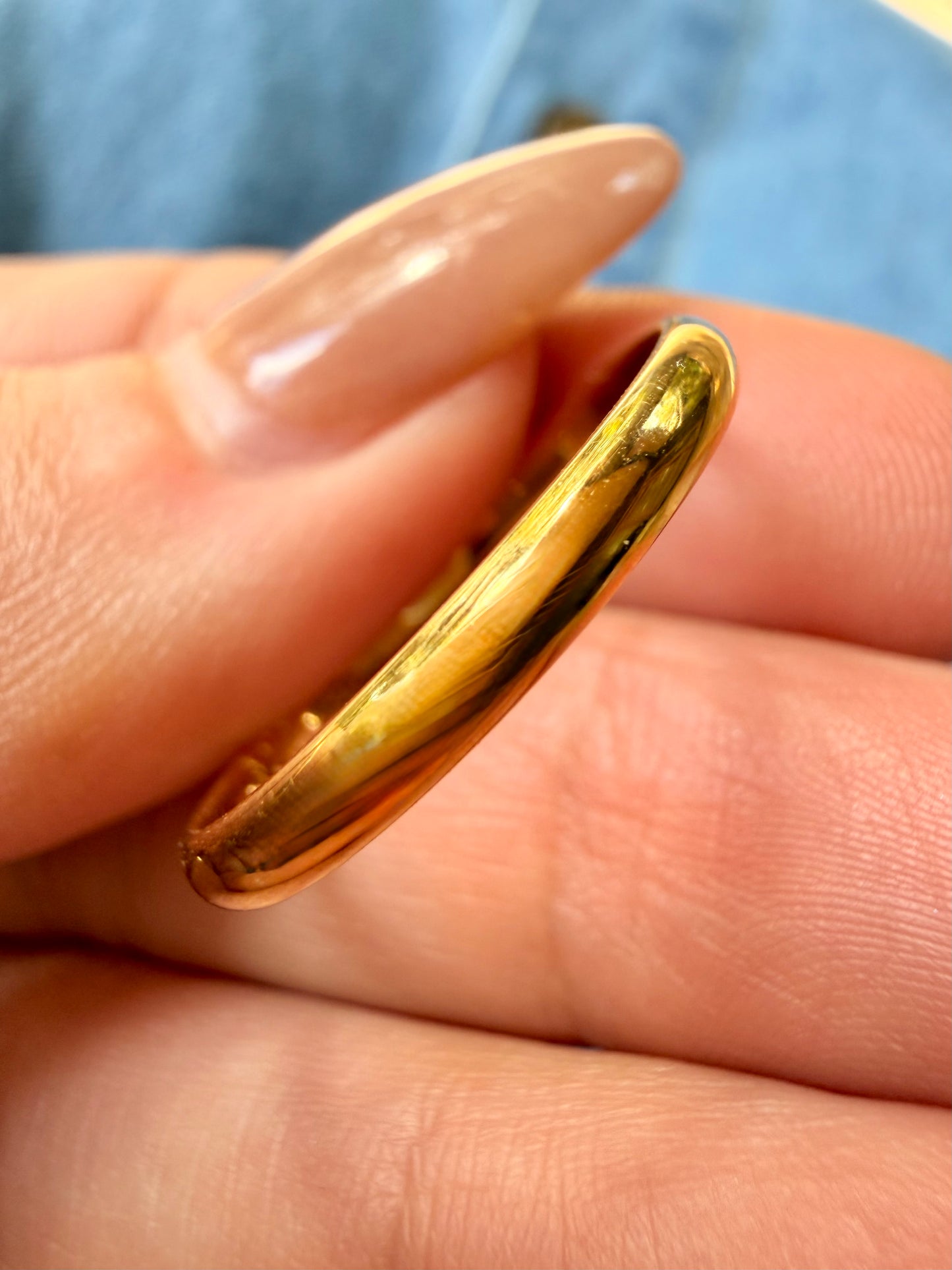 Vintage yellow 18K gold Van Cleef & Arpels band, size 10.5-10.75