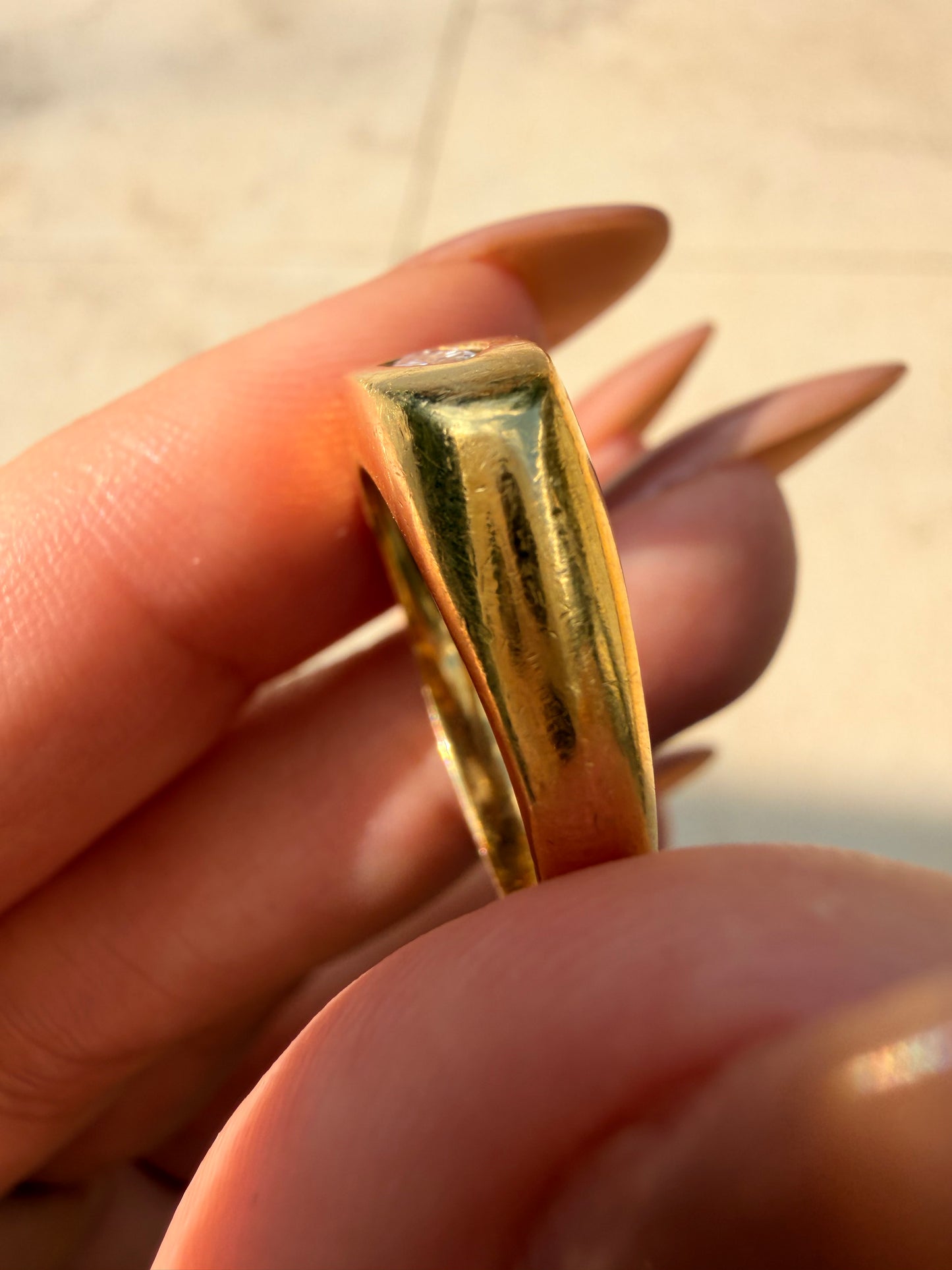 Vintage yellow 18K gold and .2 ctw marquise diamond flush set ring, size 6.75