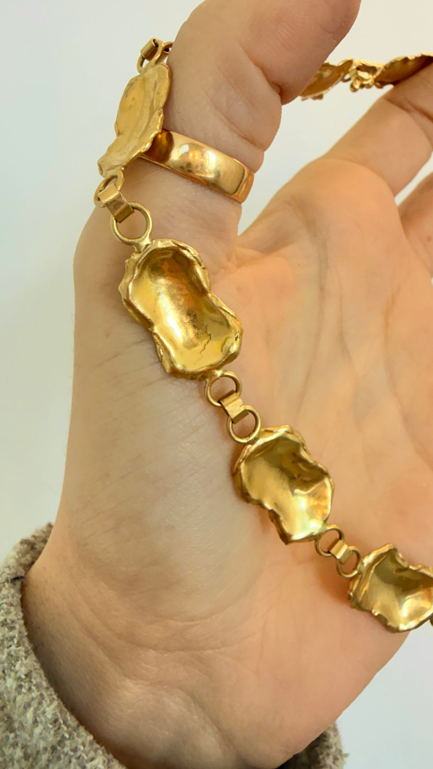 Vintage yellow 18K organic reversible petal chain, 16.5 inch