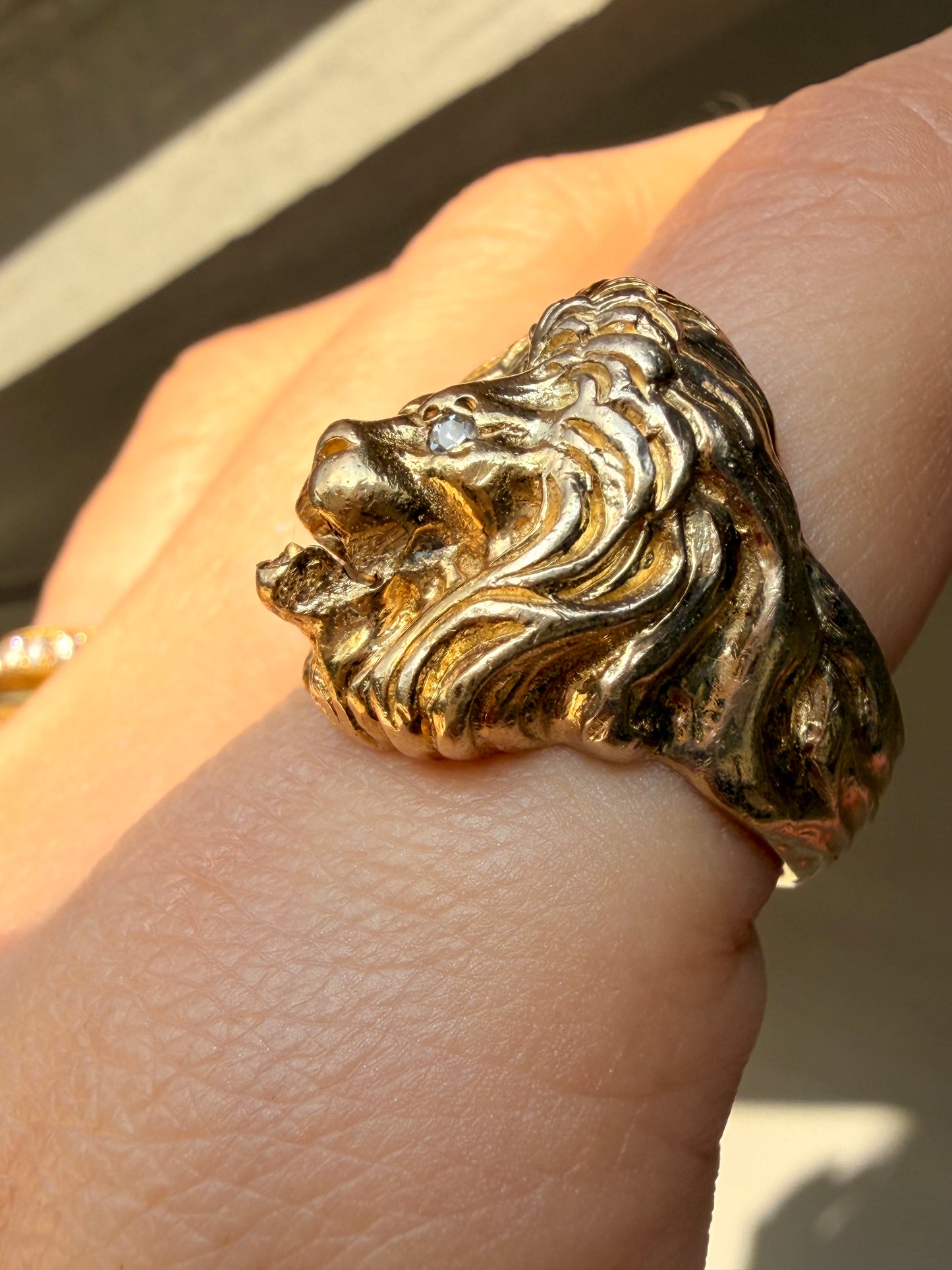 Vintage yellow 14K diamond lion ring, size 9