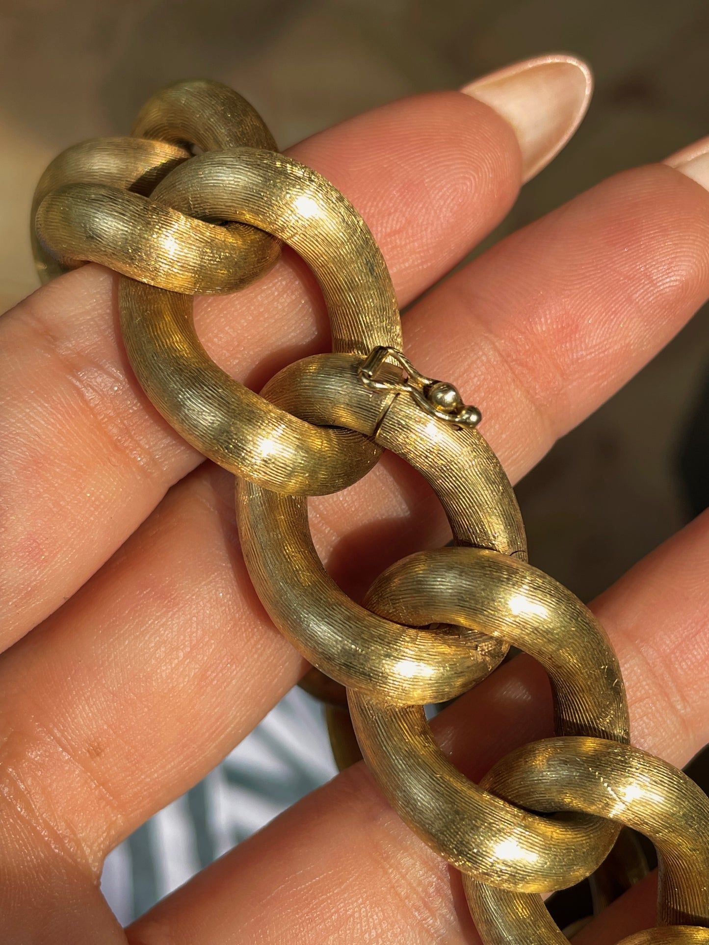 Vintage Yellow 14K midcentury florentine finish round curb bracelet, 6.75 inch fit