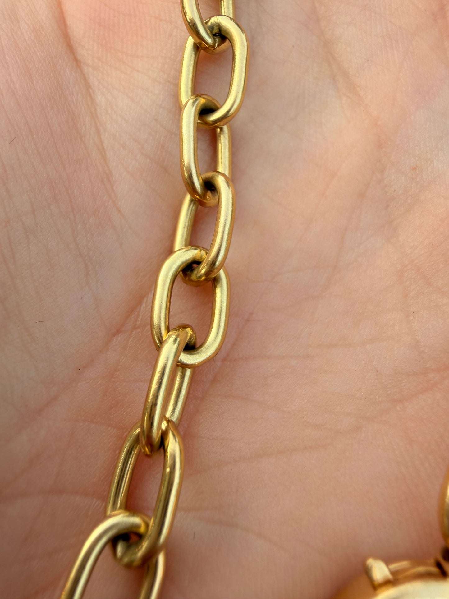 Vintage yellow 18K solid oval link bracelet, 7.75 inch sizable