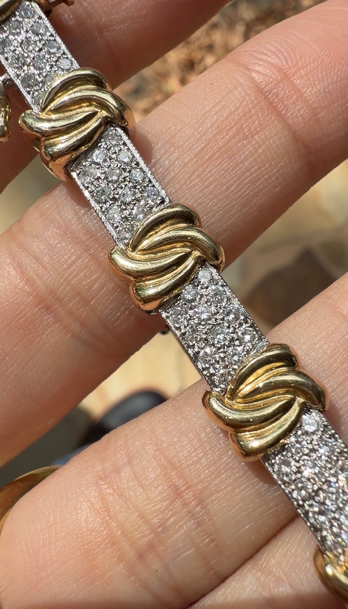 [PRIVATE] Vintage yellow 14K approx 2.9 ctw diamond bar and knot link bracelet, 7 inch