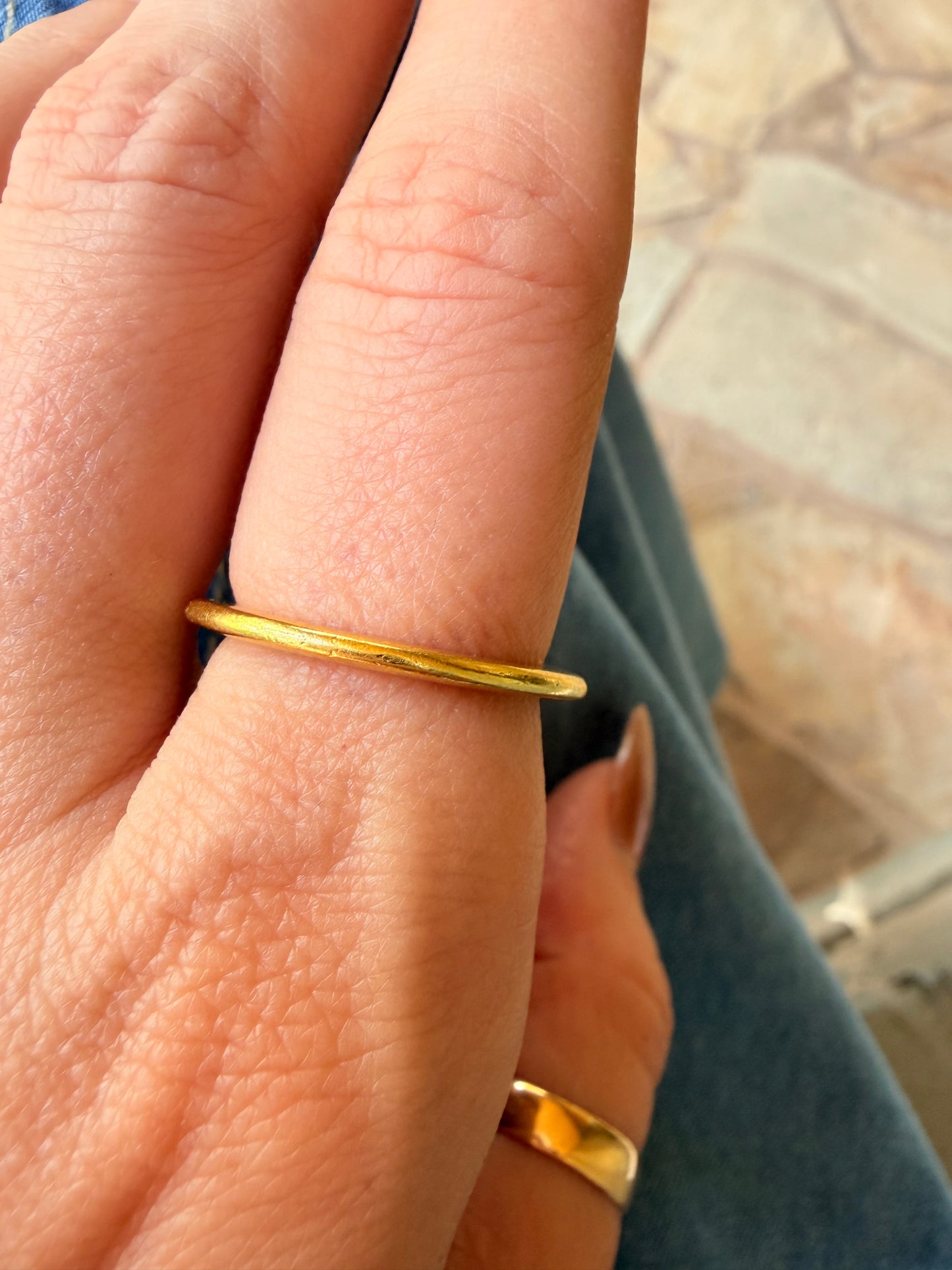 Vintage yellow 18K flat saucer band, size 7.5