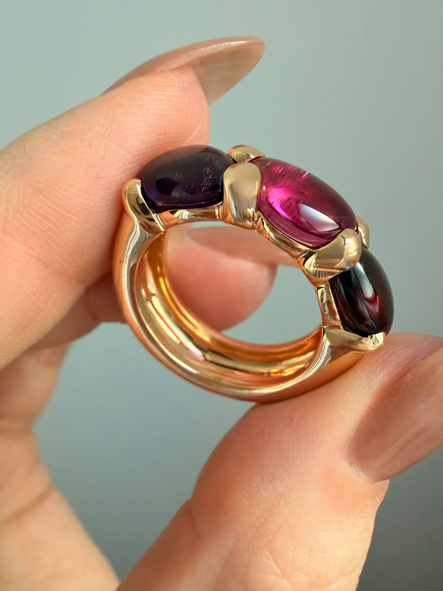 Vintage yellow 18K Pomellato 3 stone Sassi ring with Tourmaline, Amethyst and Garnet, size 6.5