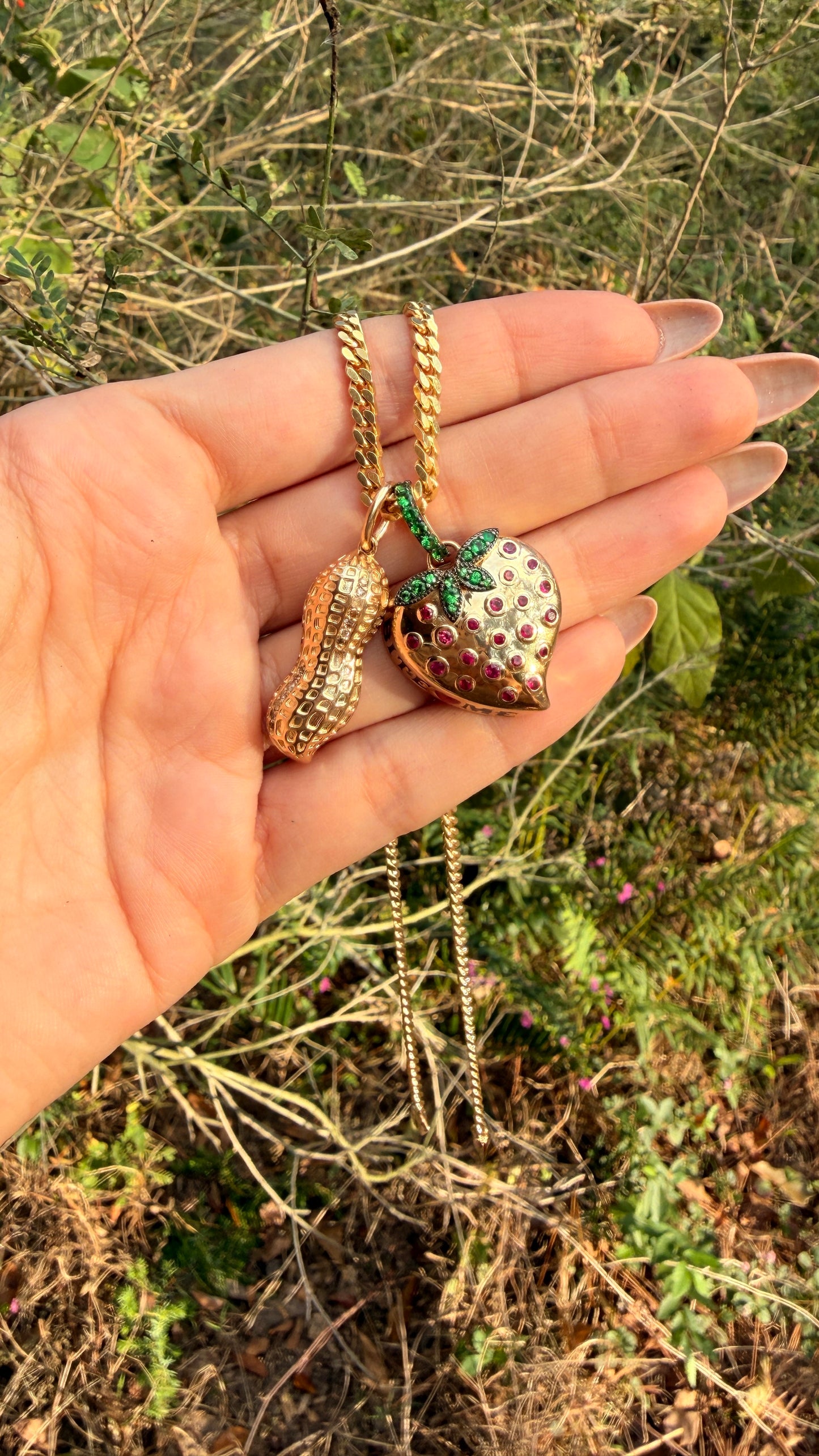 3GOG Original Real Nut Peanut Pendant