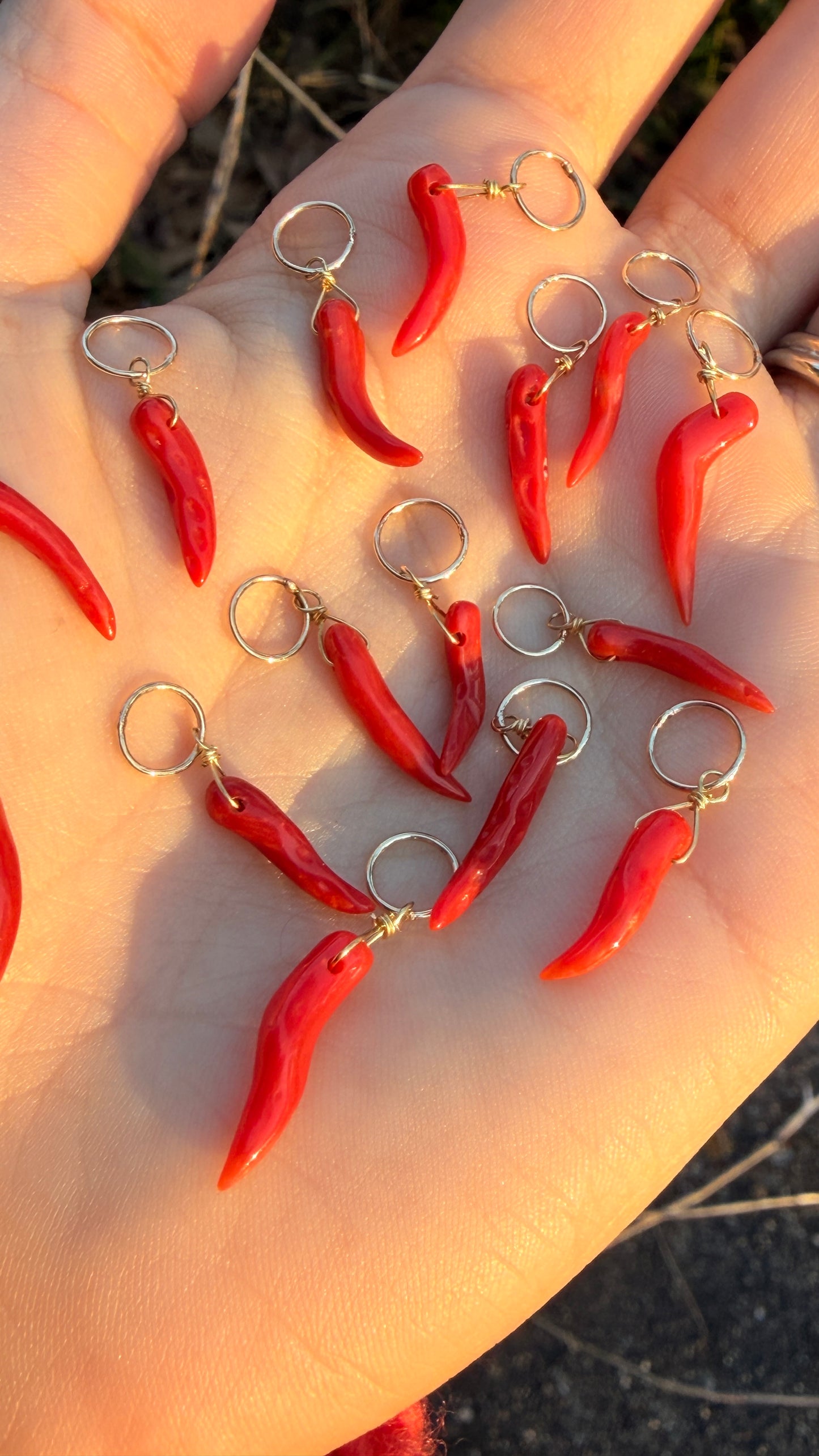 Vintage yellow 14K/18K red coral cornicello charm