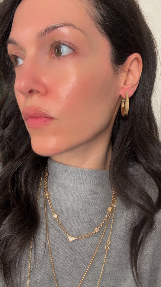 Vintage yellow 14K hinge back angled hoops