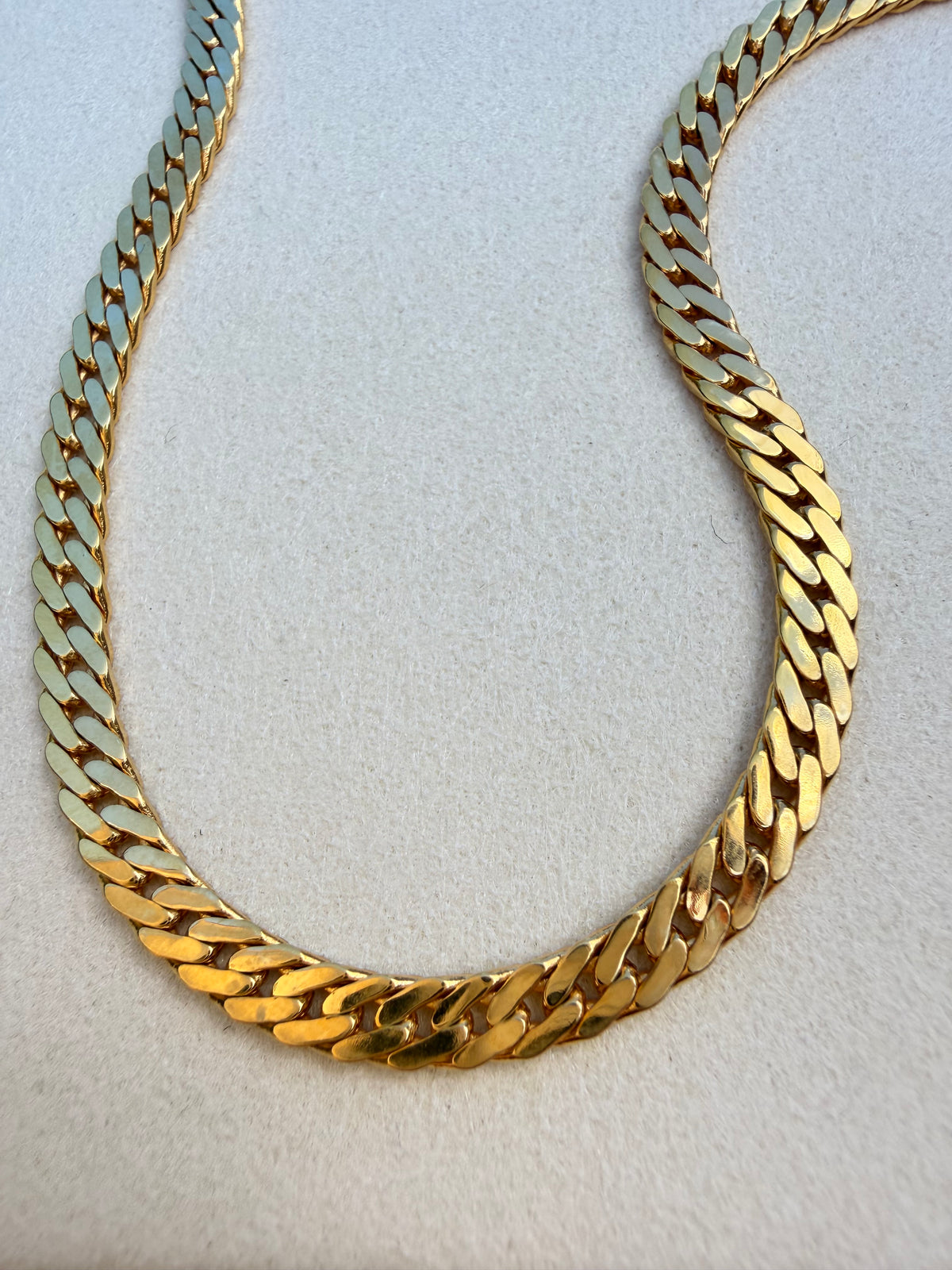 Vintage yellow 14K tight curb link chain, 15 and 3/8 inch