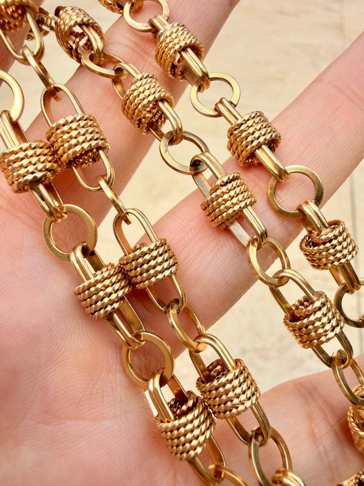 Vintage yellow 14K mix oval link chain with rope detail, 30.5 inch