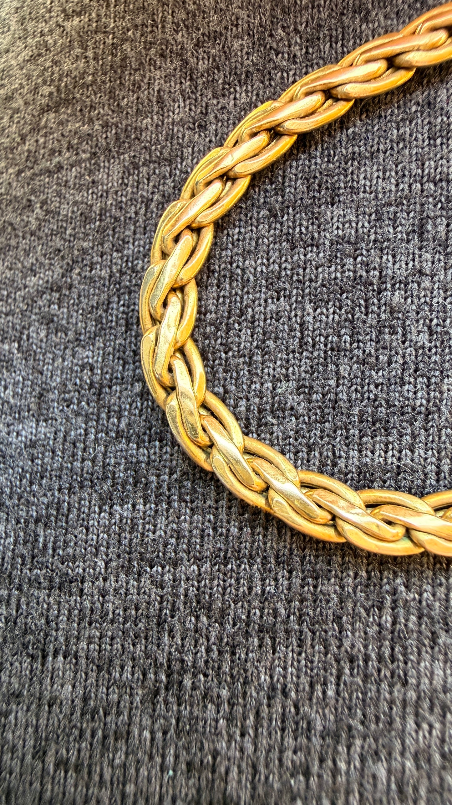Vintage yellow 14K woven chain, 18.25 inch