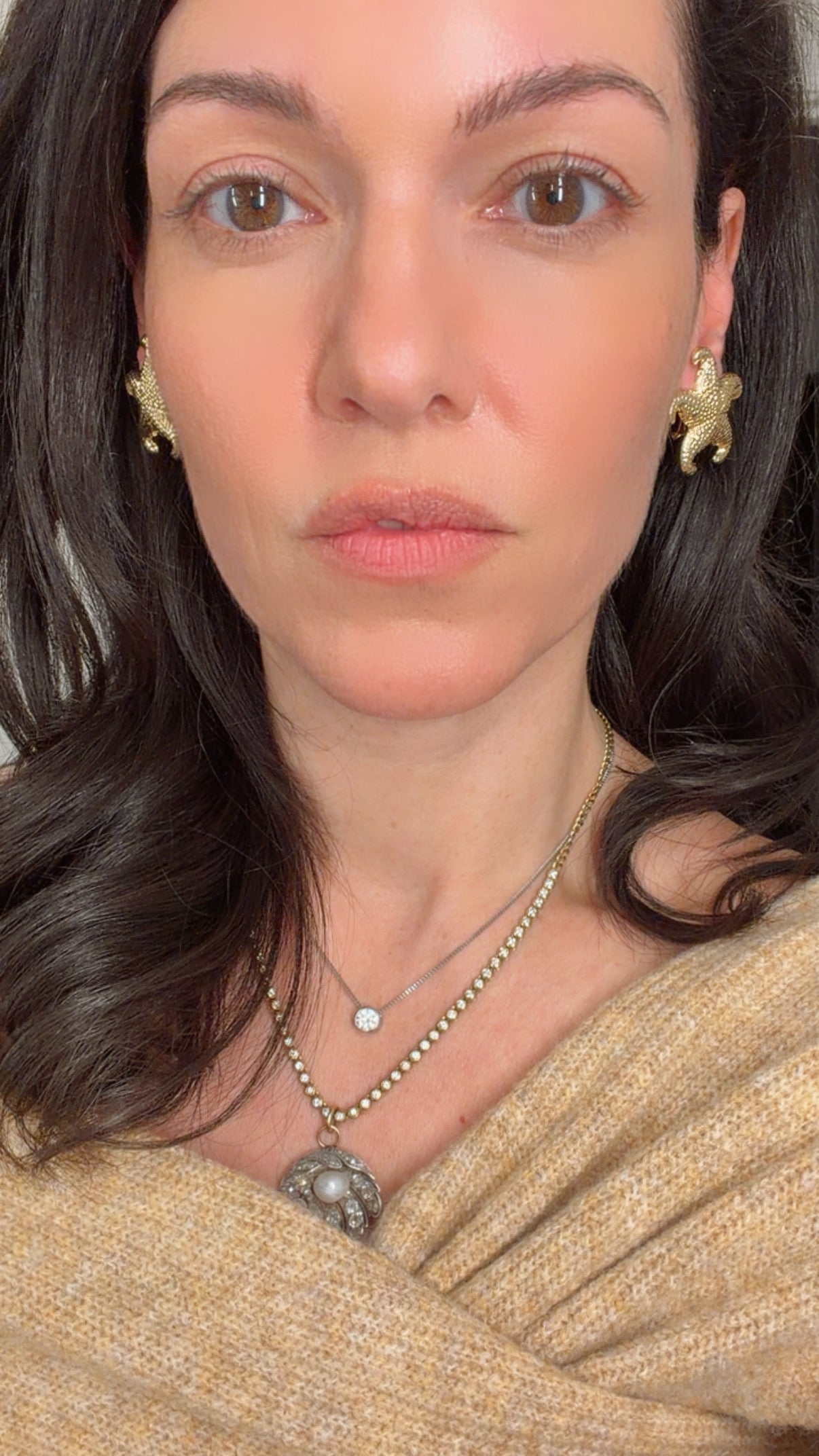 Vintage yellow 14K starfish omega back earrings