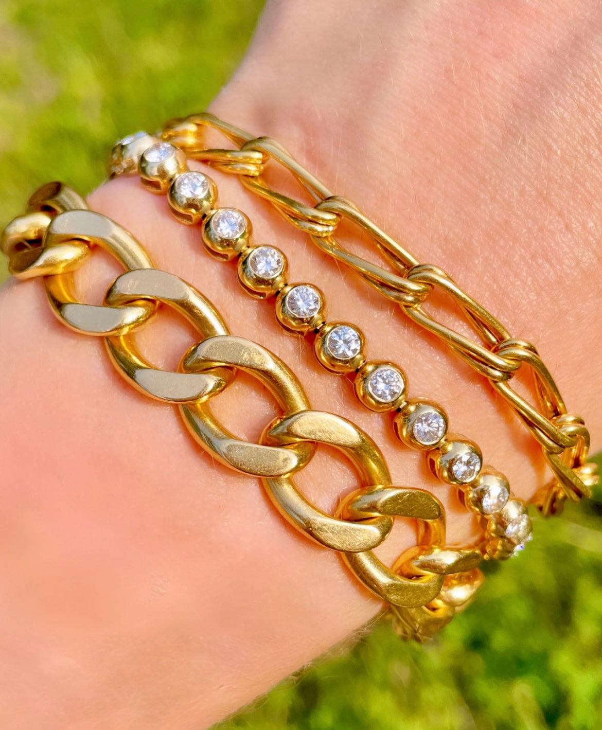 Vintage Bulgari circa 1970s yellow 18K gold solid curb bracelet, 7 and 7/8 inch