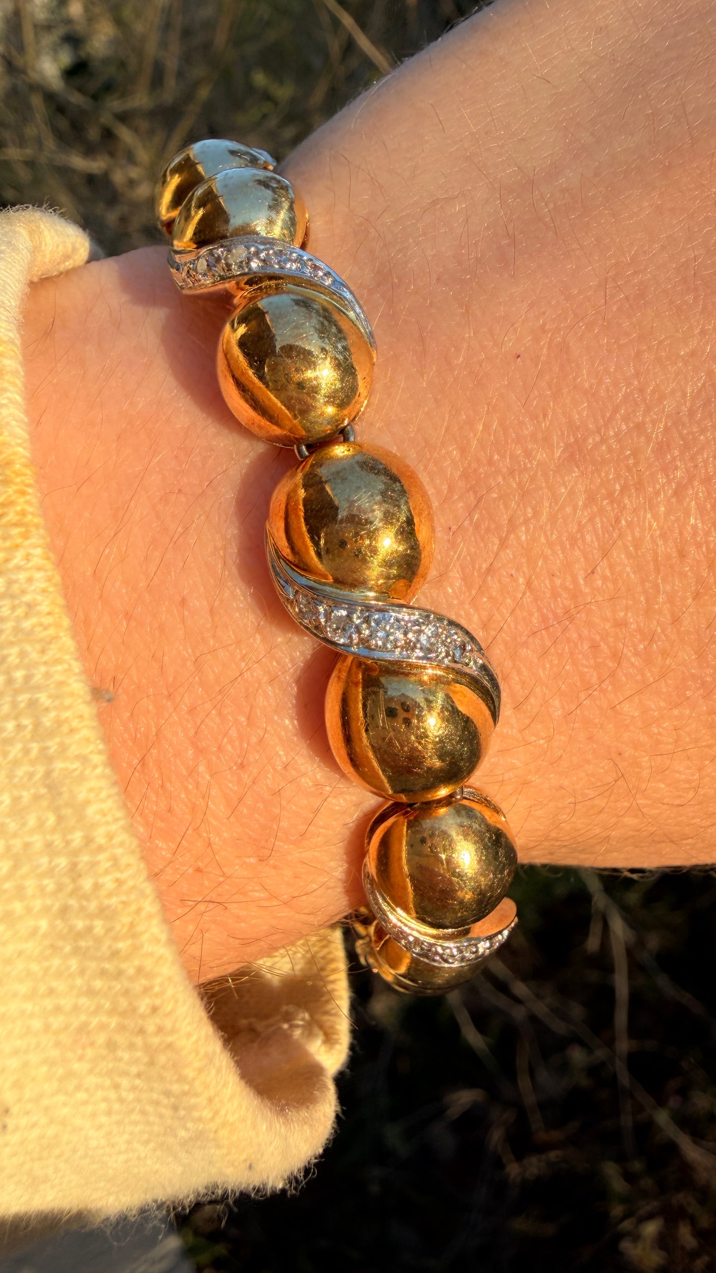 Vintage 18K Bubbly link with .84 ctw diamond twist bracelet, 7.5 inch