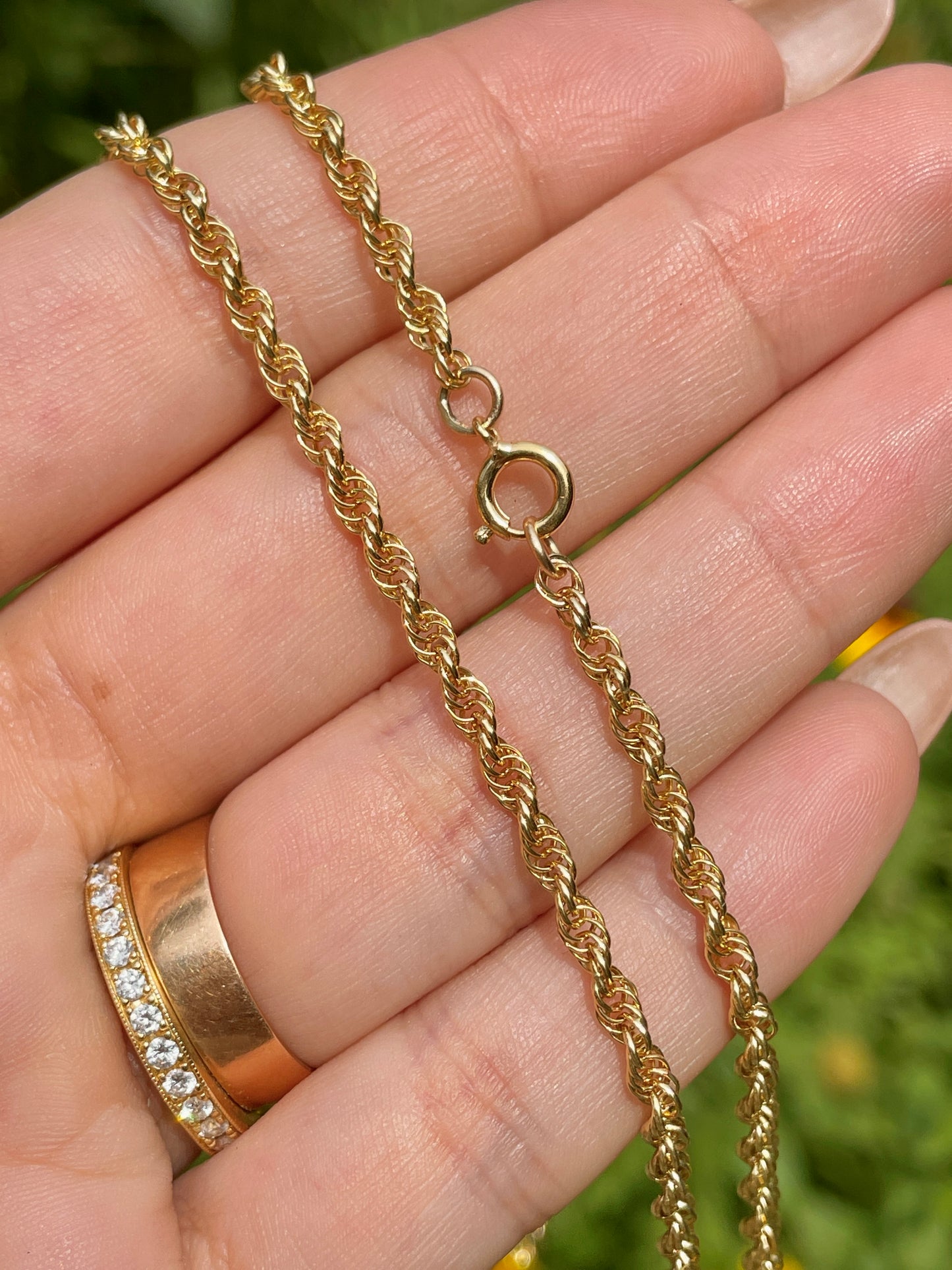 Vintage yellow 14K gold open twist link chain, 31.75 inch