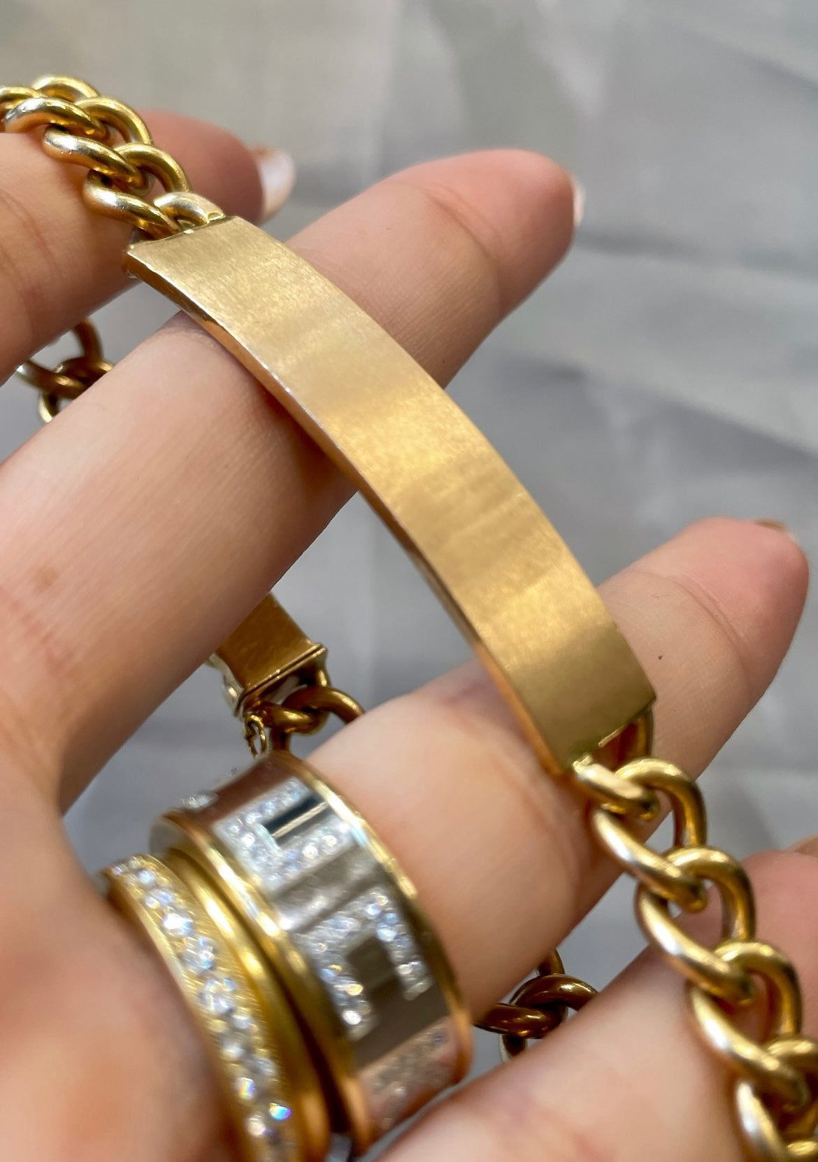 Vintage rosy yellow 18K solid round curb link ID bracelet, 8.25 inch