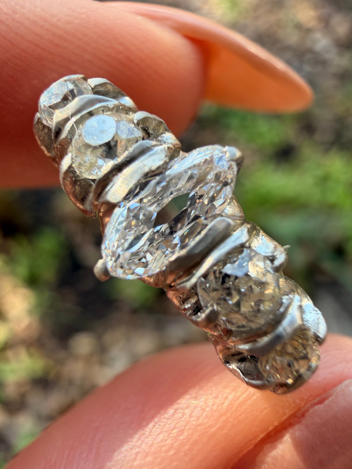 Antique platinum approx 1.1ctw moval diamond and old mine cut diamond 5 stone ring, size 5.5-5.75