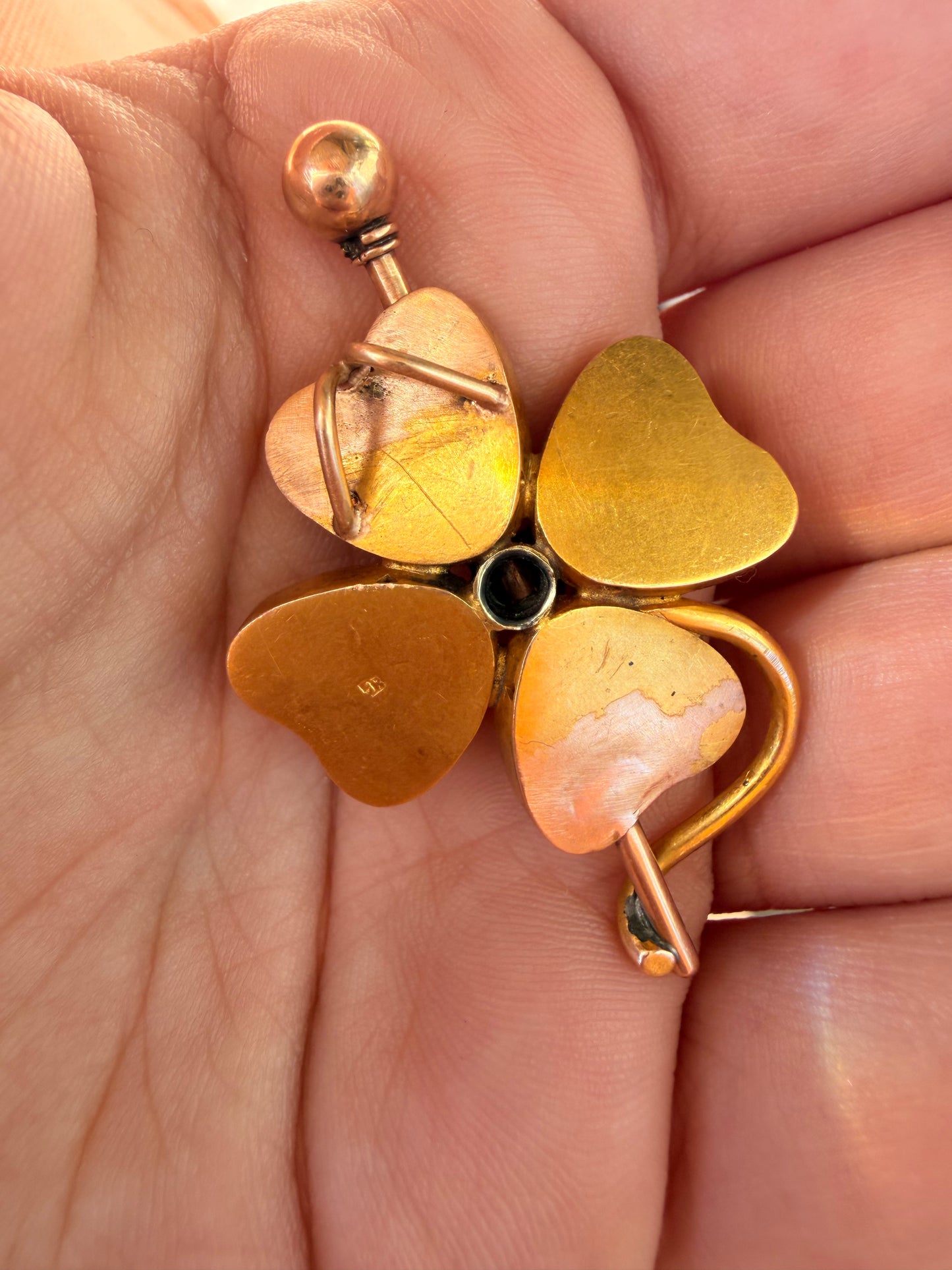 Antique 14K approx .25ctw rose cut diamond clover pendant