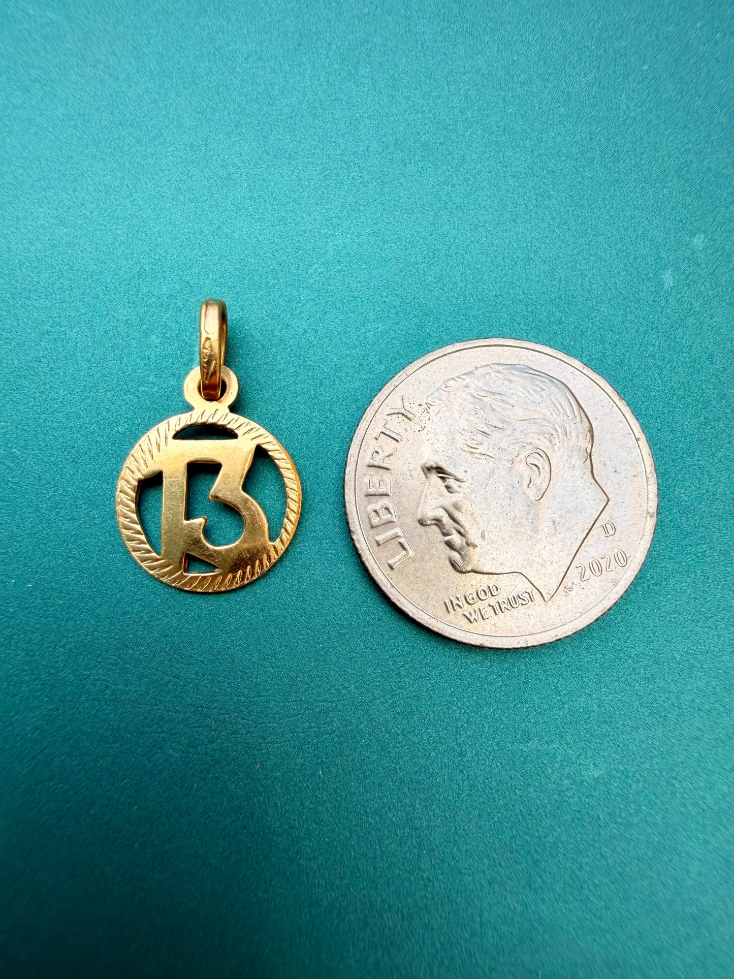 Vintage yellow 18K gold number 13 charm