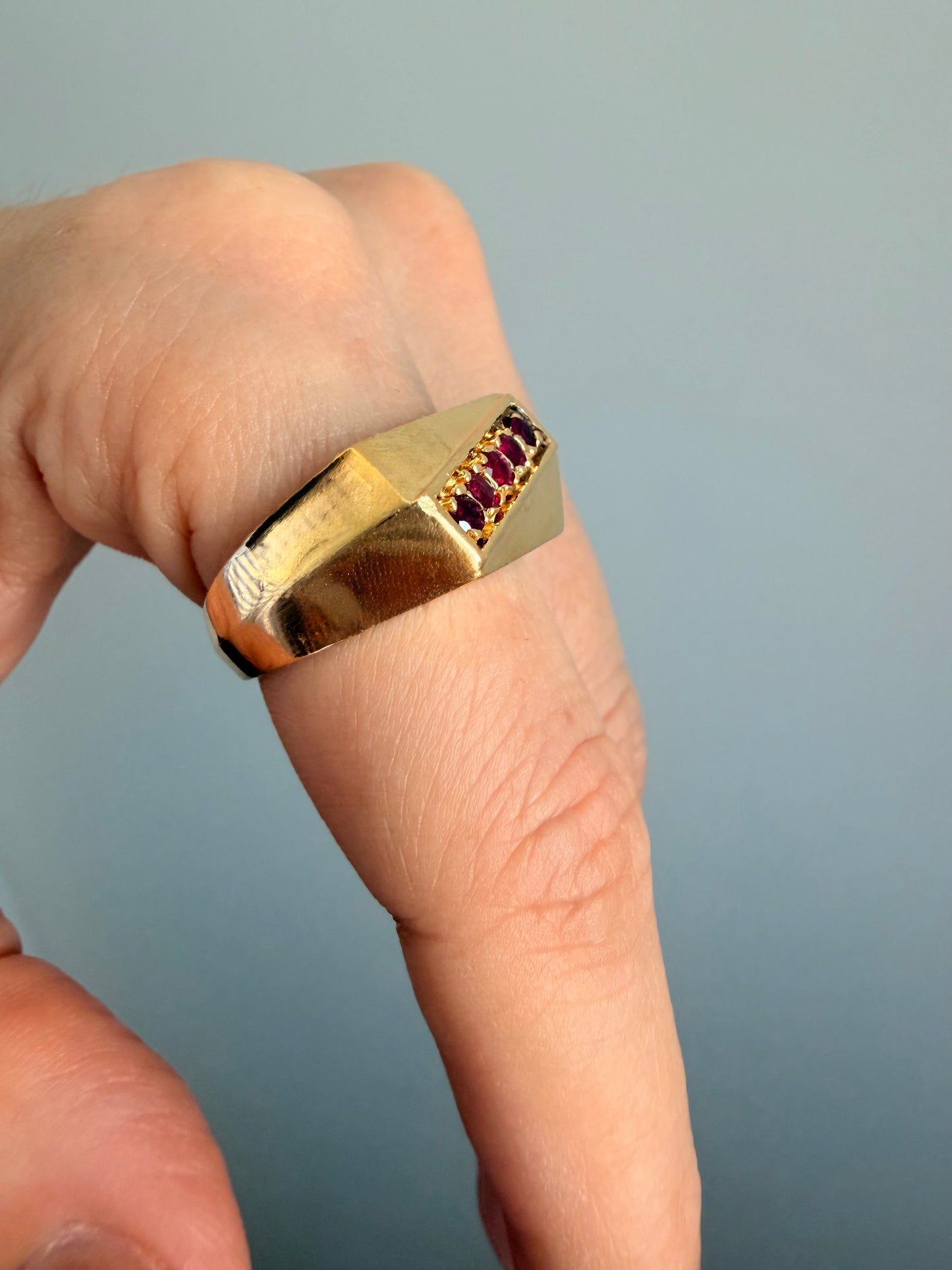 Vintage yellow 14K approx .28ctw ruby diagonal signet style ring, size 8.5