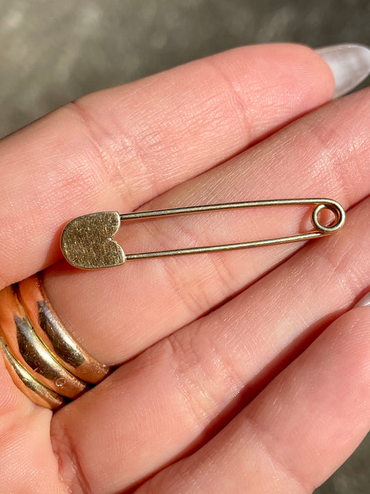 Vintage yellow 14K safety pin, 1.5 inch