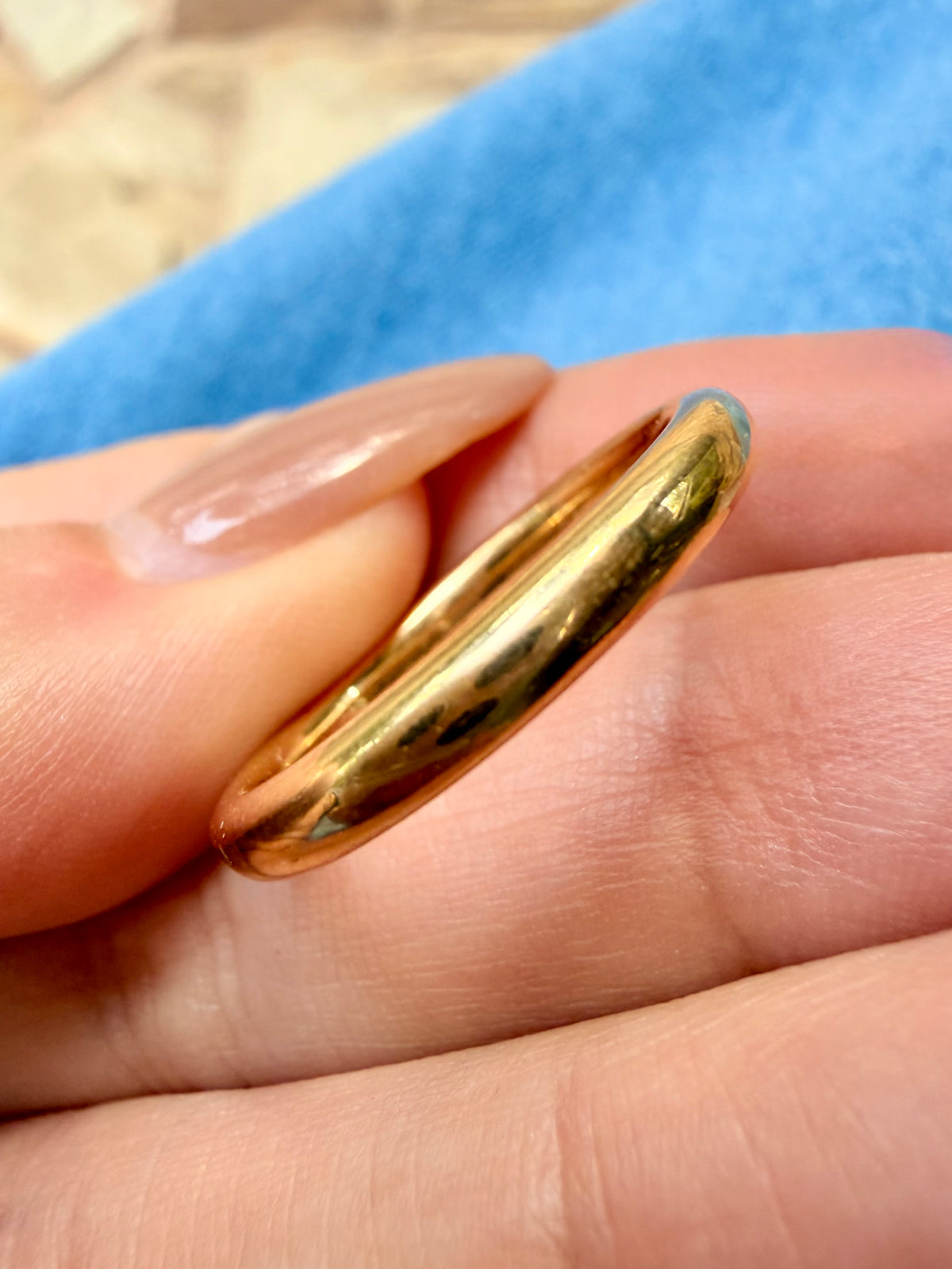 Vintage yellow 14K donut band, size 8.5-8.75