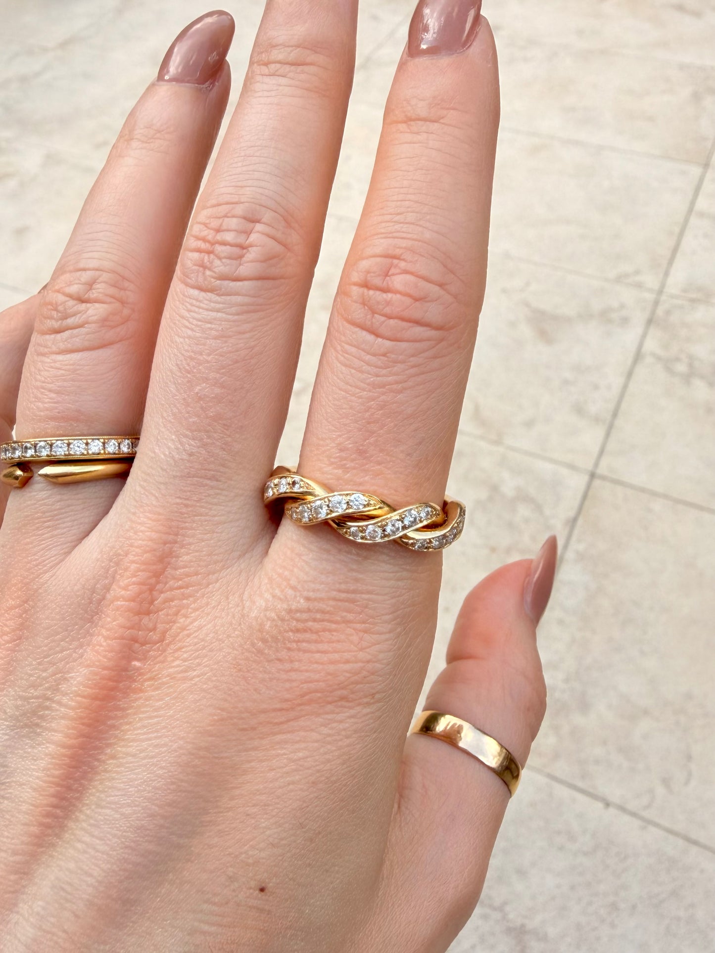 Vintage yellow 14K gold and approx .52 ctw diamond chunky twist ring, size 9.75