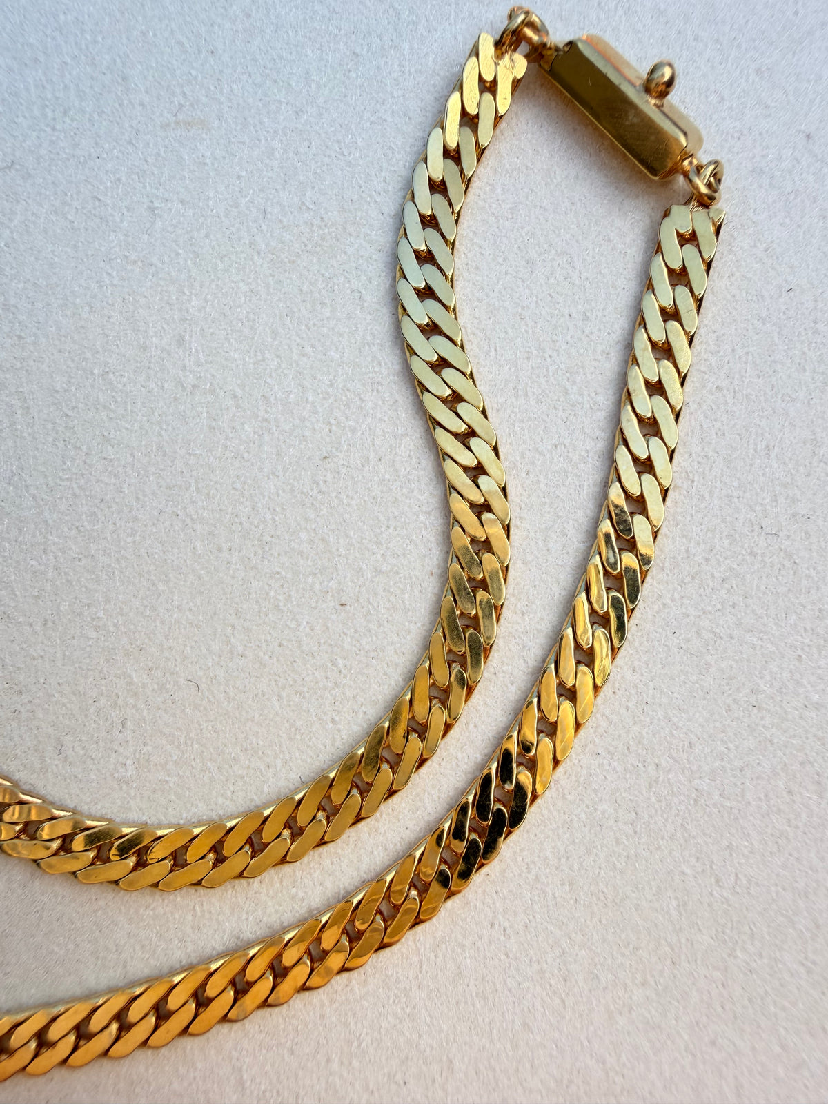 Vintage yellow 14K tight curb link chain, 15 and 3/8 inch
