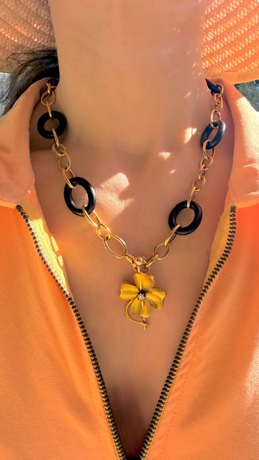 Antique 14K approx .25ctw rose cut diamond clover pendant