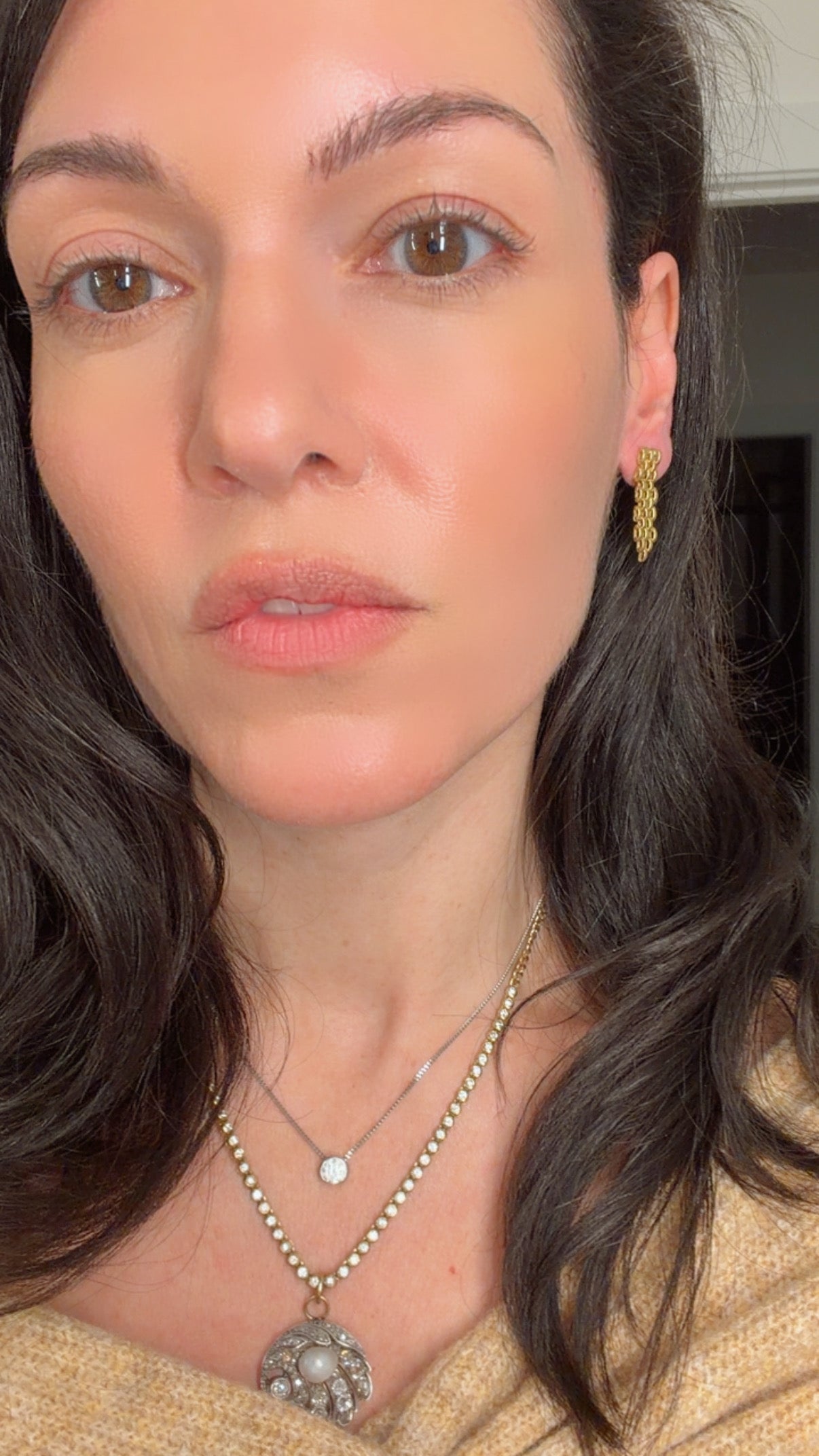 Vintage yellow 18K panther link dangle post earrings