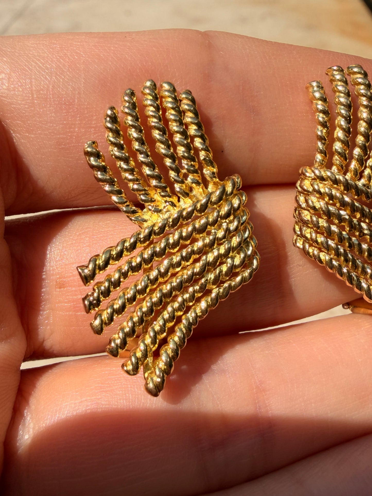 Vintage yellow 18K Tiffany and Co Schlumberger rope twist omega back earrings