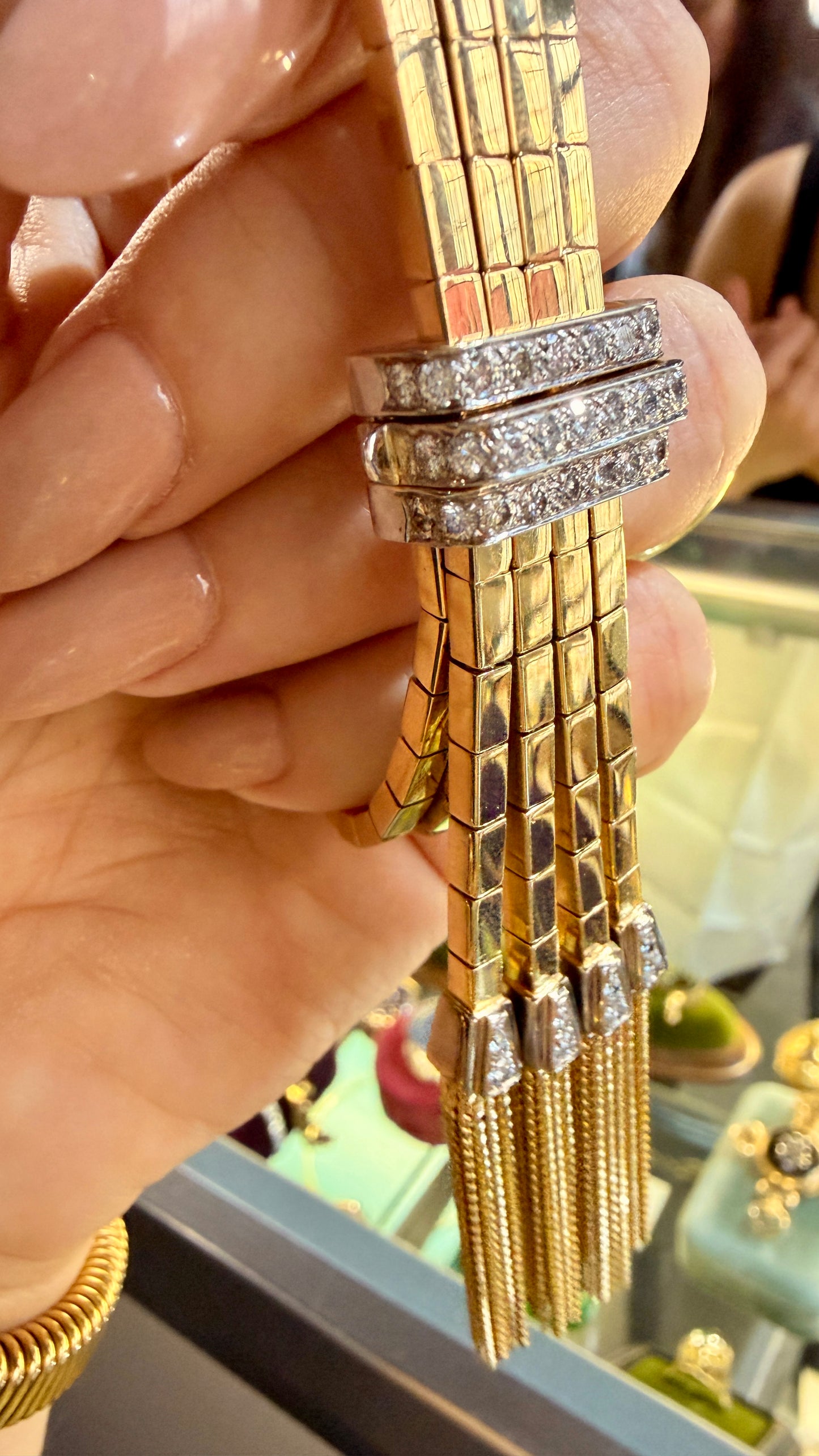 Vintage yellow and white 18K approx 1.4 ctw diamond buckle bar link tassel bracelet, fits 6.25 inch wrist or smaller