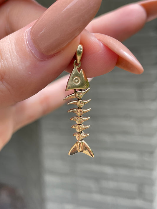 Vintage yellow 14K articulated fish charm