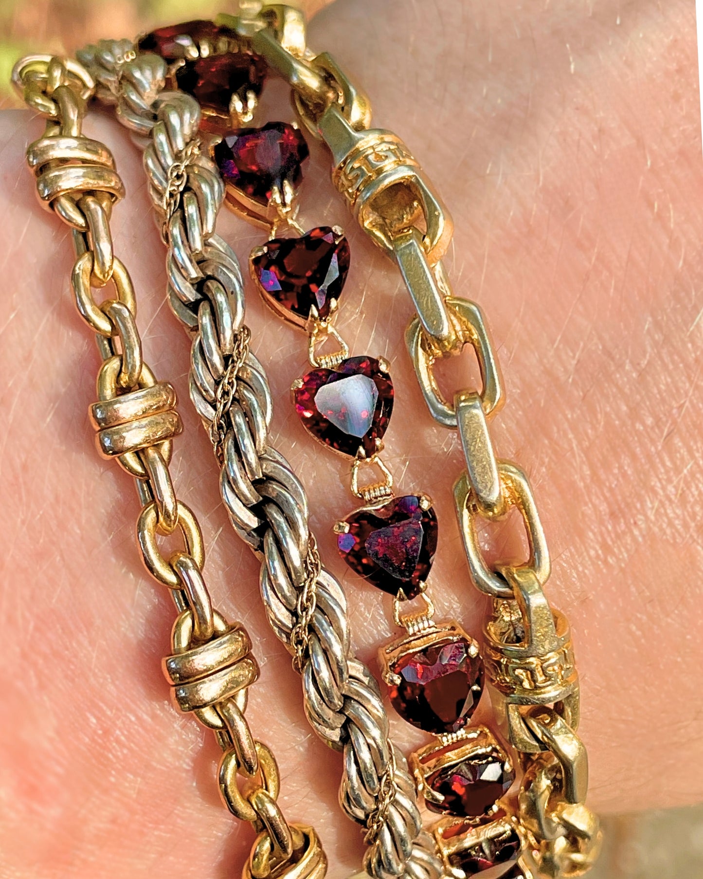 Vintage yellow 14K garnet gemstone heart bracelet, 7 inch