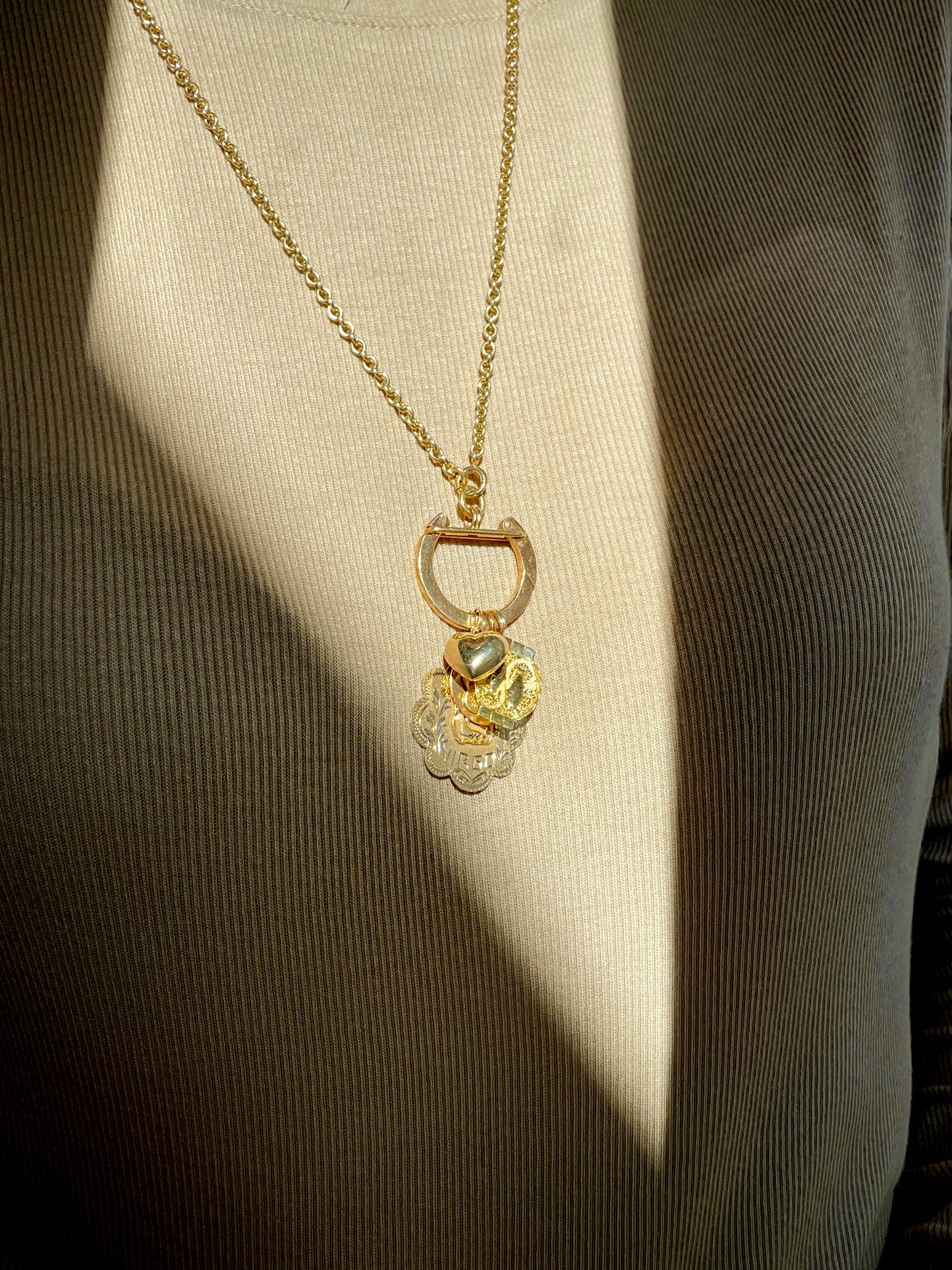 Vintage yellow 14K gold round solid cable link chain, 23.75 inch