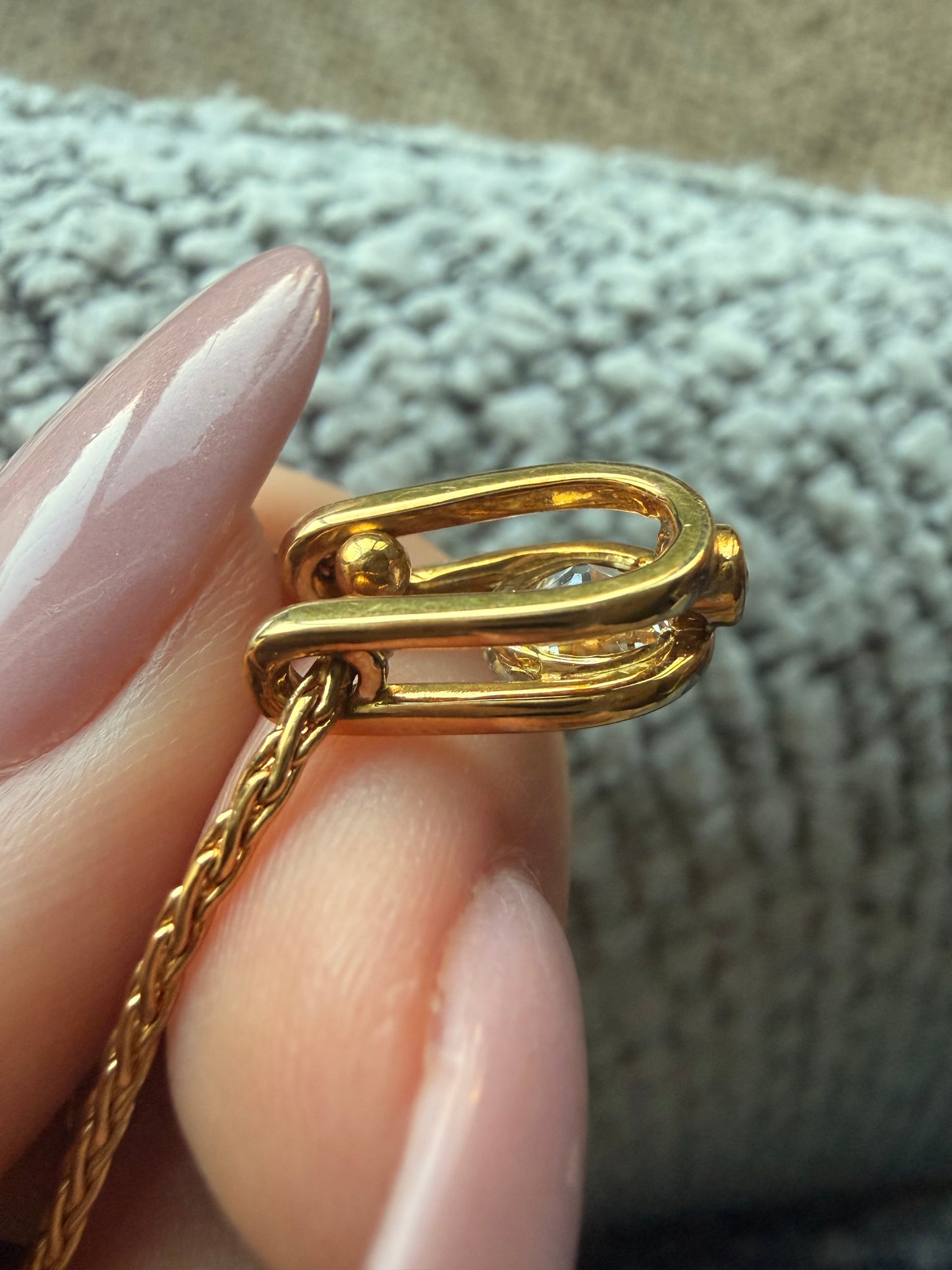 Vintage yellow 18K wheat chain with 1.05 ctw Old European Cut Diamond U pendant with ruby, 20 and 3/8 inch
